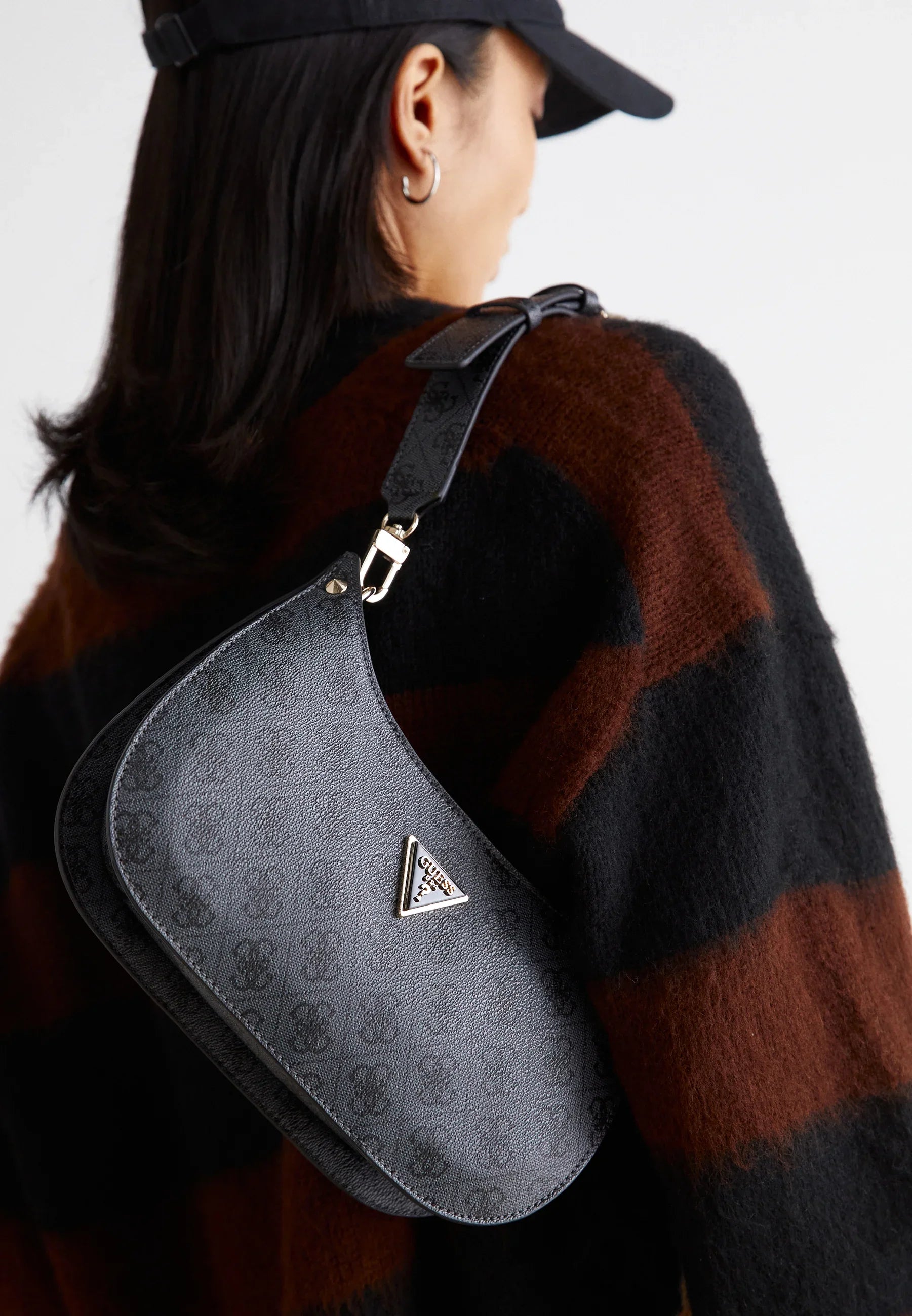 Guess | Bags, Shoes, Watches & Jewelry – Global Style and Trends