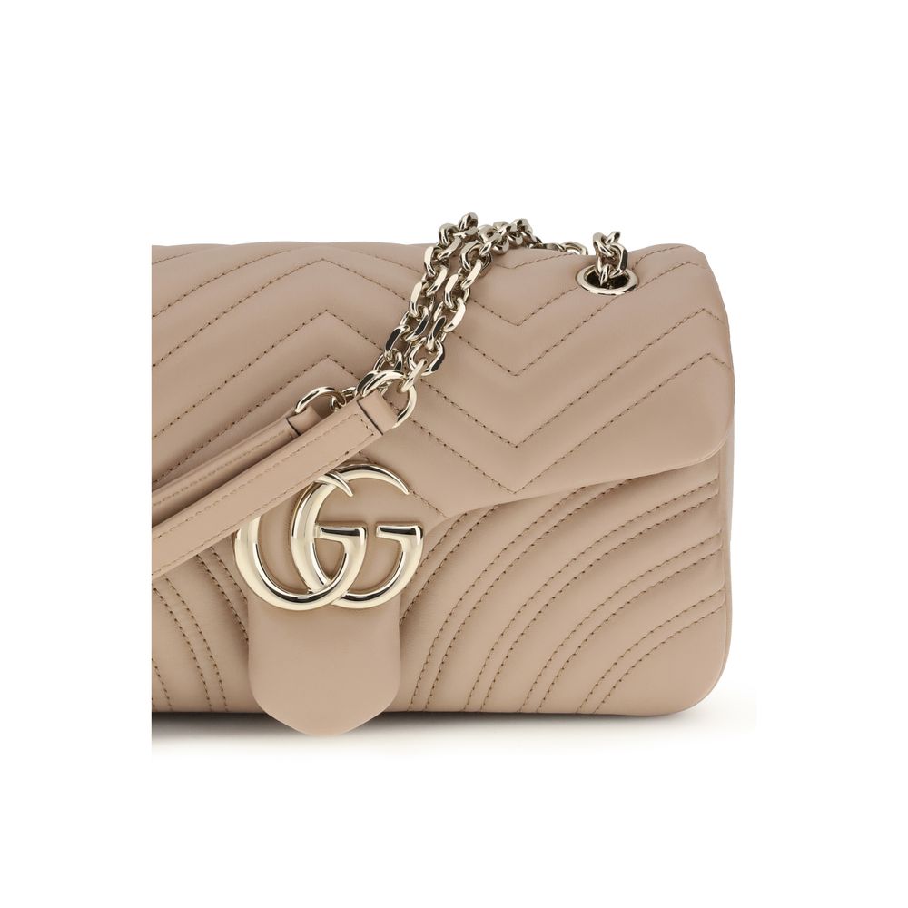 Gucci GG Marmont Medium Shoulder Bag in Chevron Matelassé Lambskin