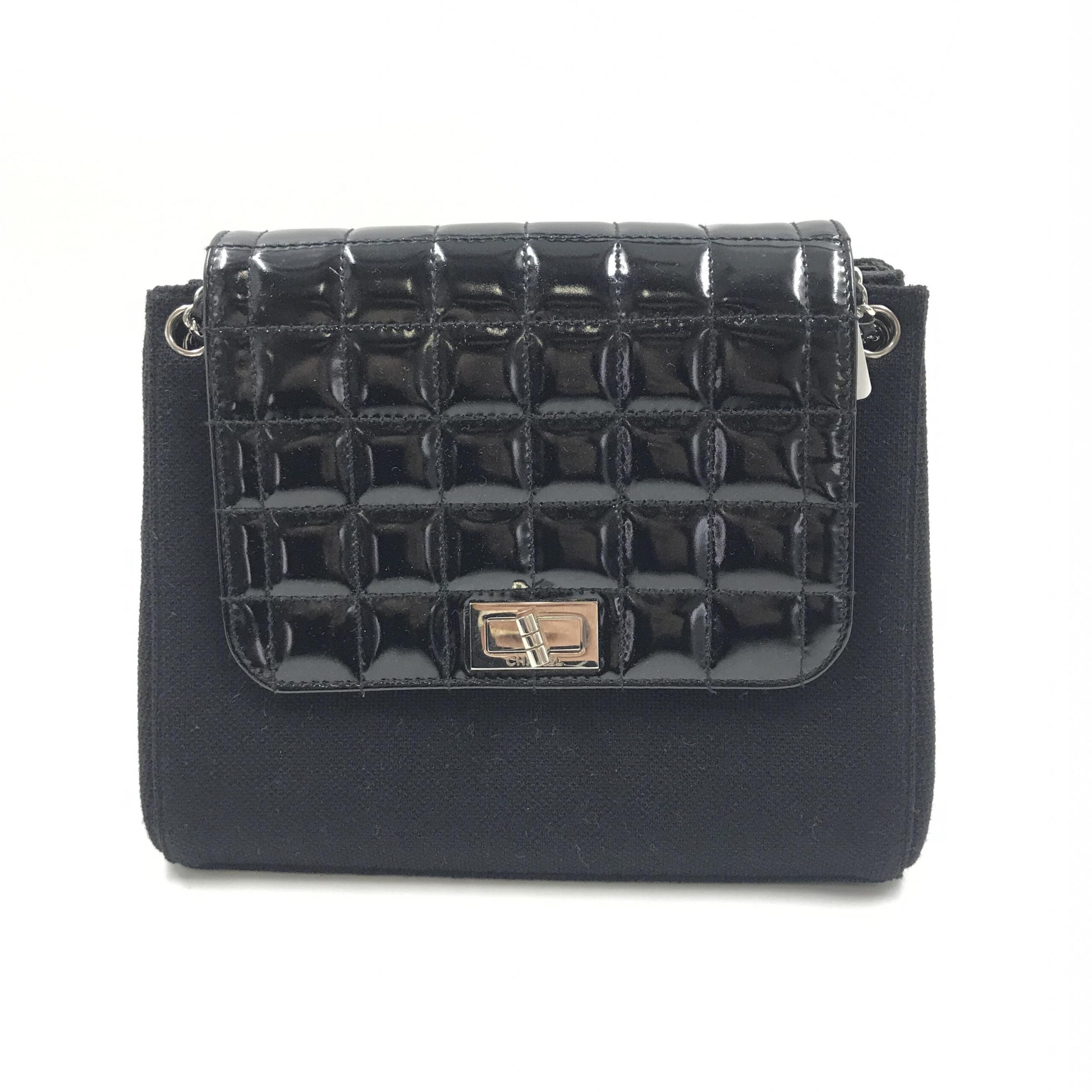 Chanel Chocolate Bar Patent Leather Shoulder Bag