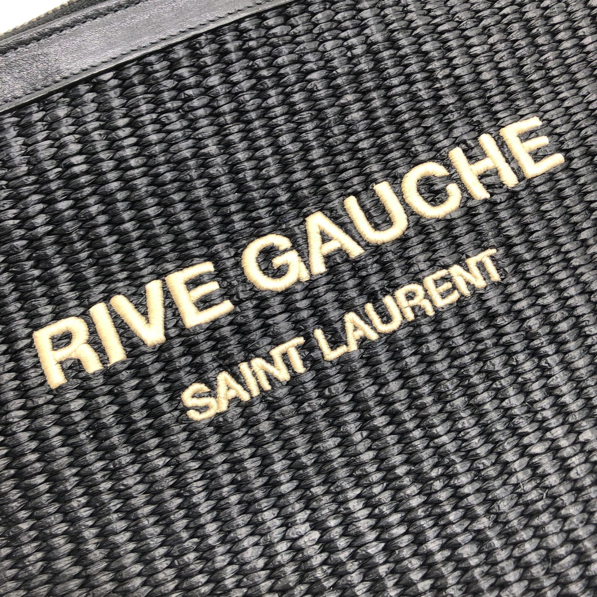 Saint Laurent Rive Gauche Zipped Pouch In Black