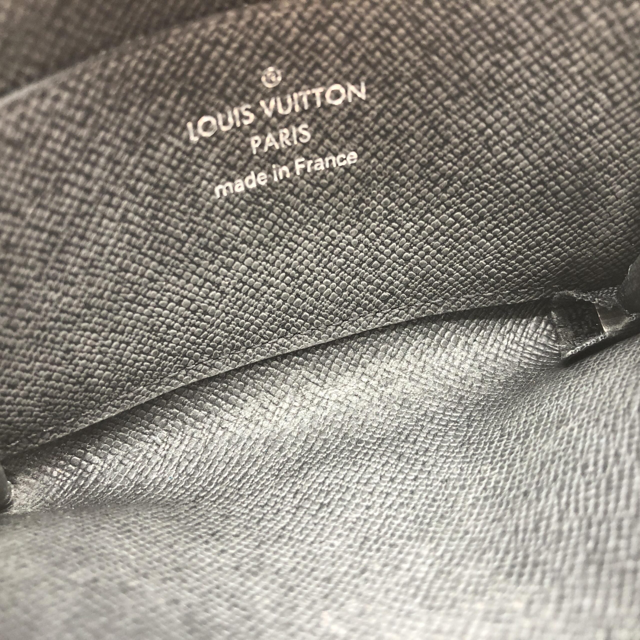 Louis Vuitton Taiga Zippy Coin Purse In Black