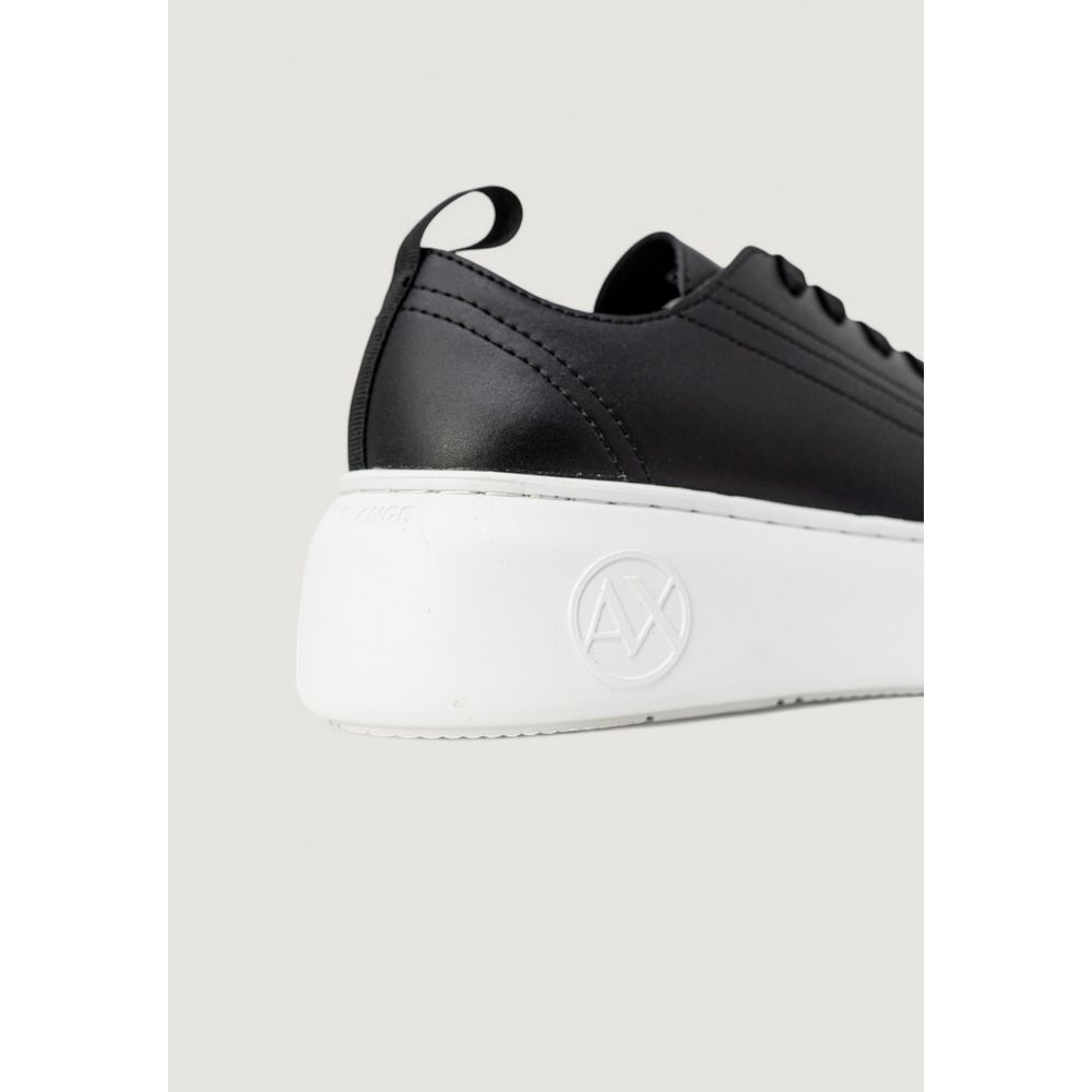 Armani Exchange Sneakers Donna Low Top in Ecopelle Nera XDX043