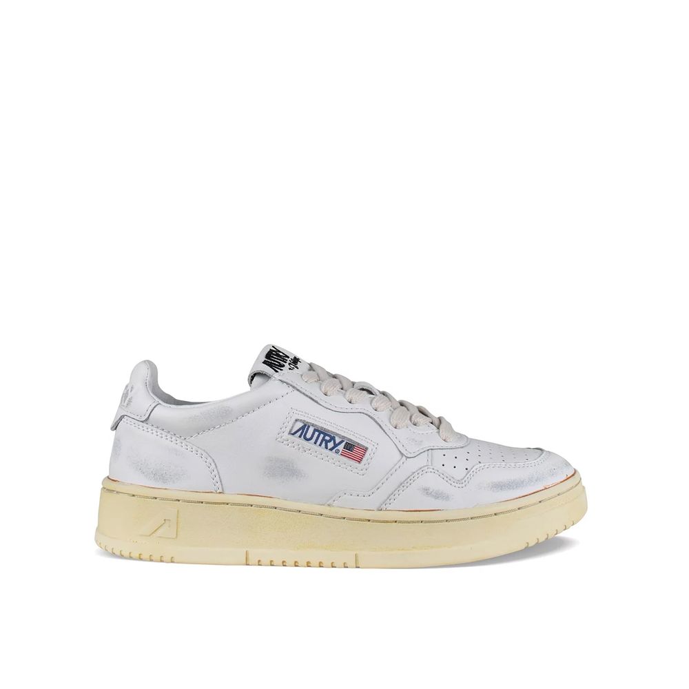 Autry Medalist Low Distressed da Donna in Pelle Bianca, Indonesia