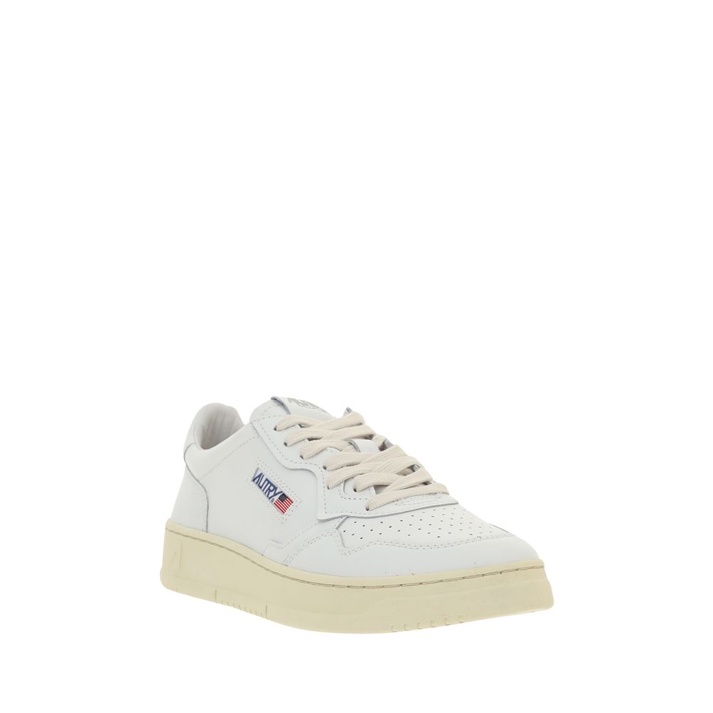Autry Medalist Low Men's White Calfskin, Tone-on-Tone Logo