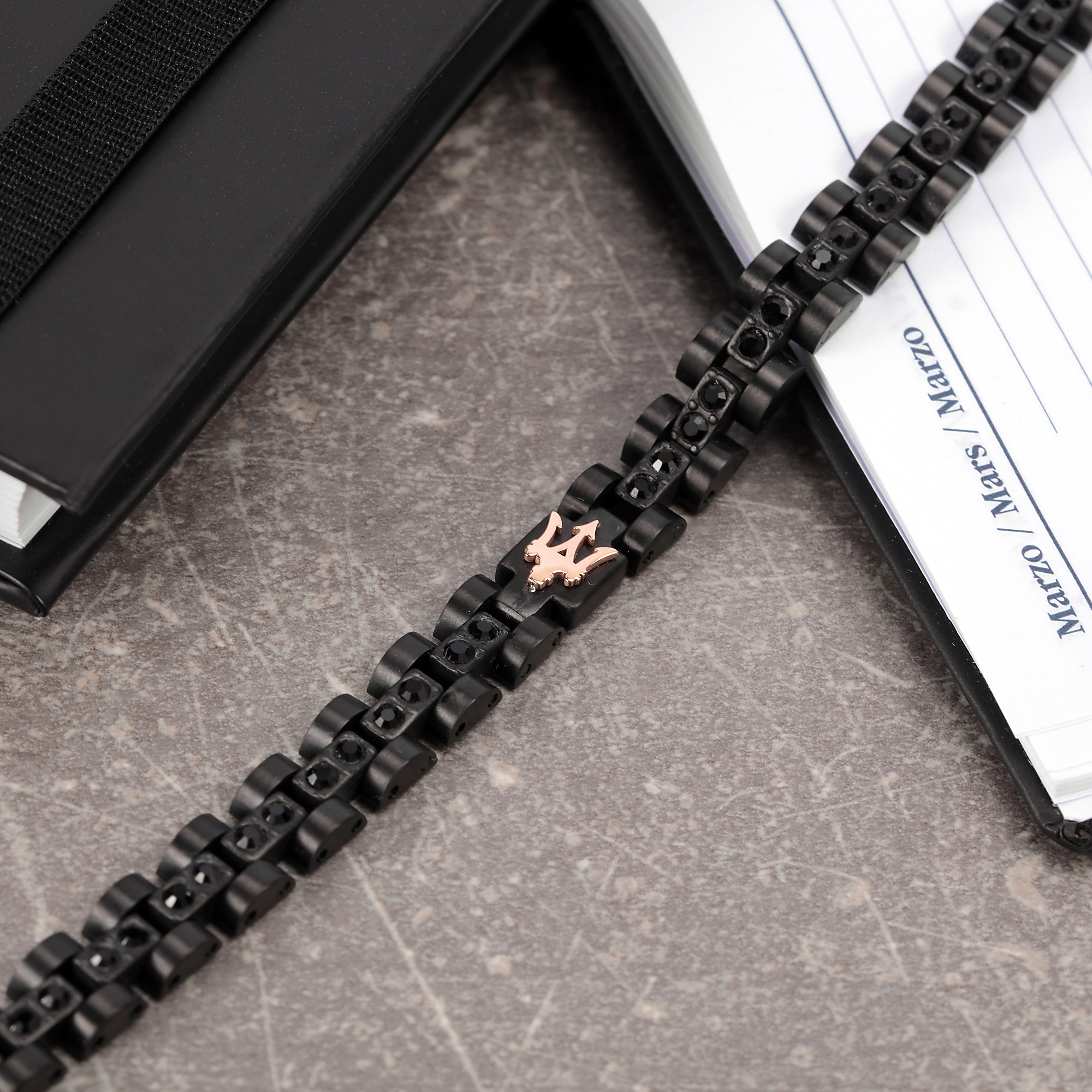 Maserati Iconic Men's Bracelet Jm420Atj01