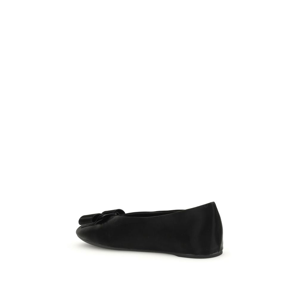 Ballerine Ferragamo Vara Bow XL Nere in Pelle di Vitello con Tacco Abbassabile