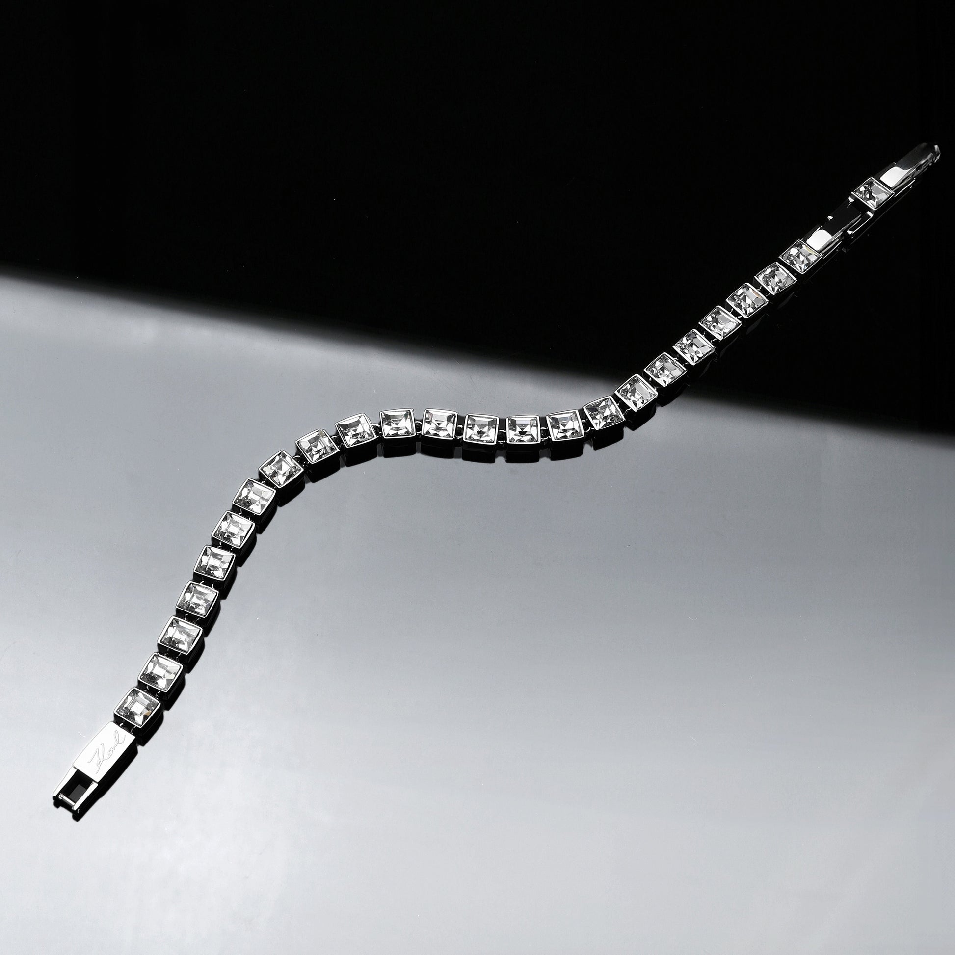Karl Lagerfeld Women's Bracelet KLAYC28
