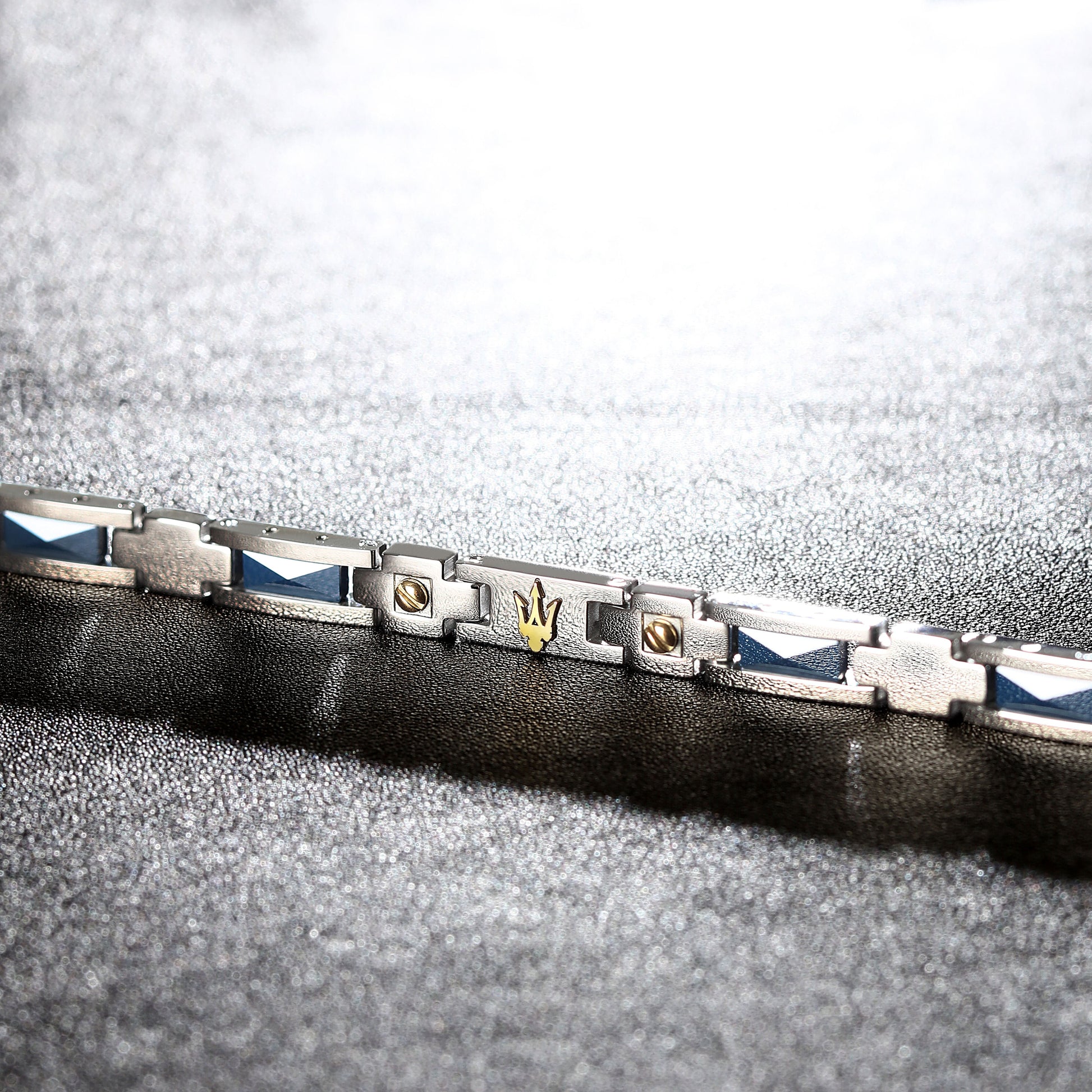 Maserati Ceramic Men's Bracelet Jm423Atz31