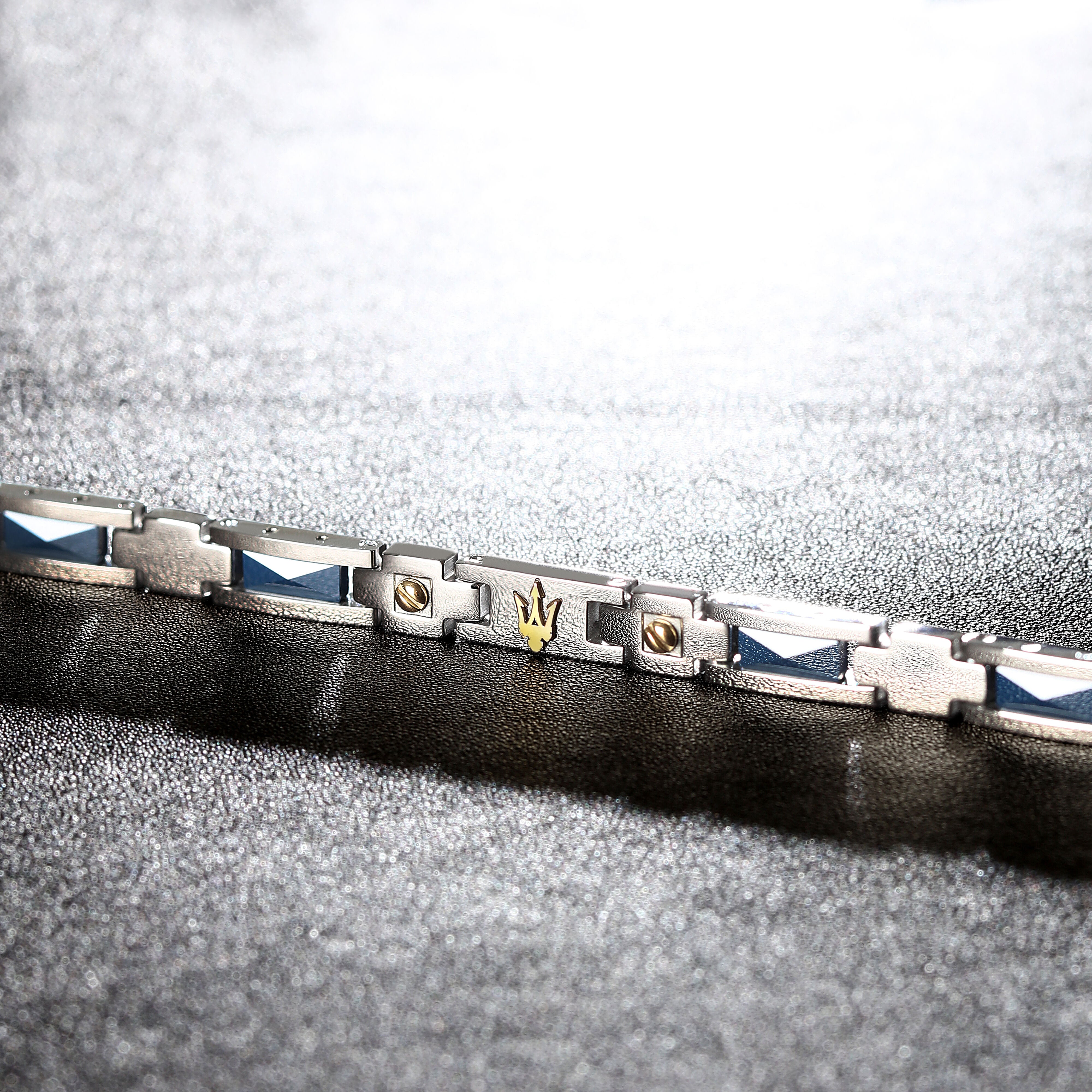 Maserati Ceramic Men's Bracelet Jm423Atz31