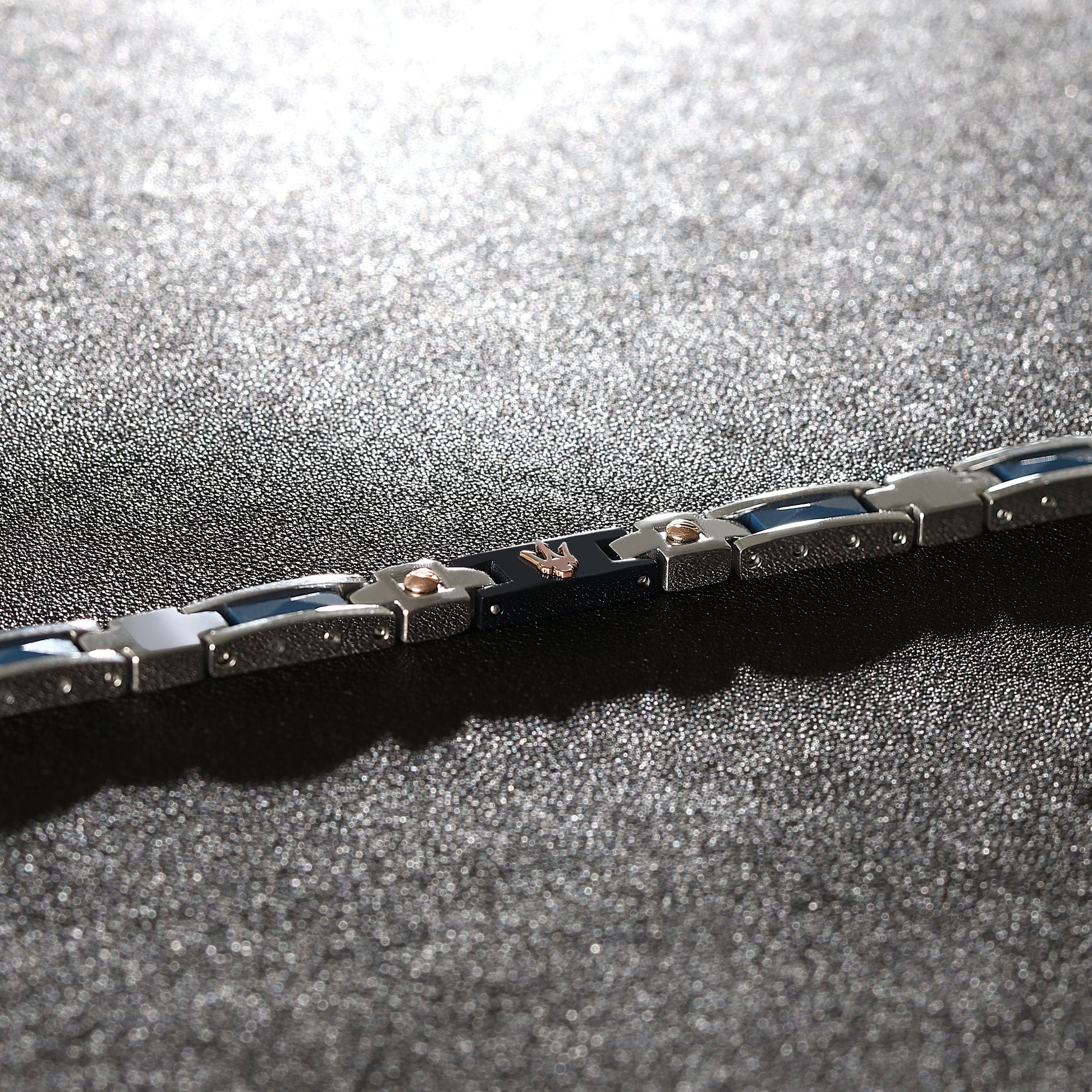 Maserati Ceramic Men's Bracelet Jm523Atz33