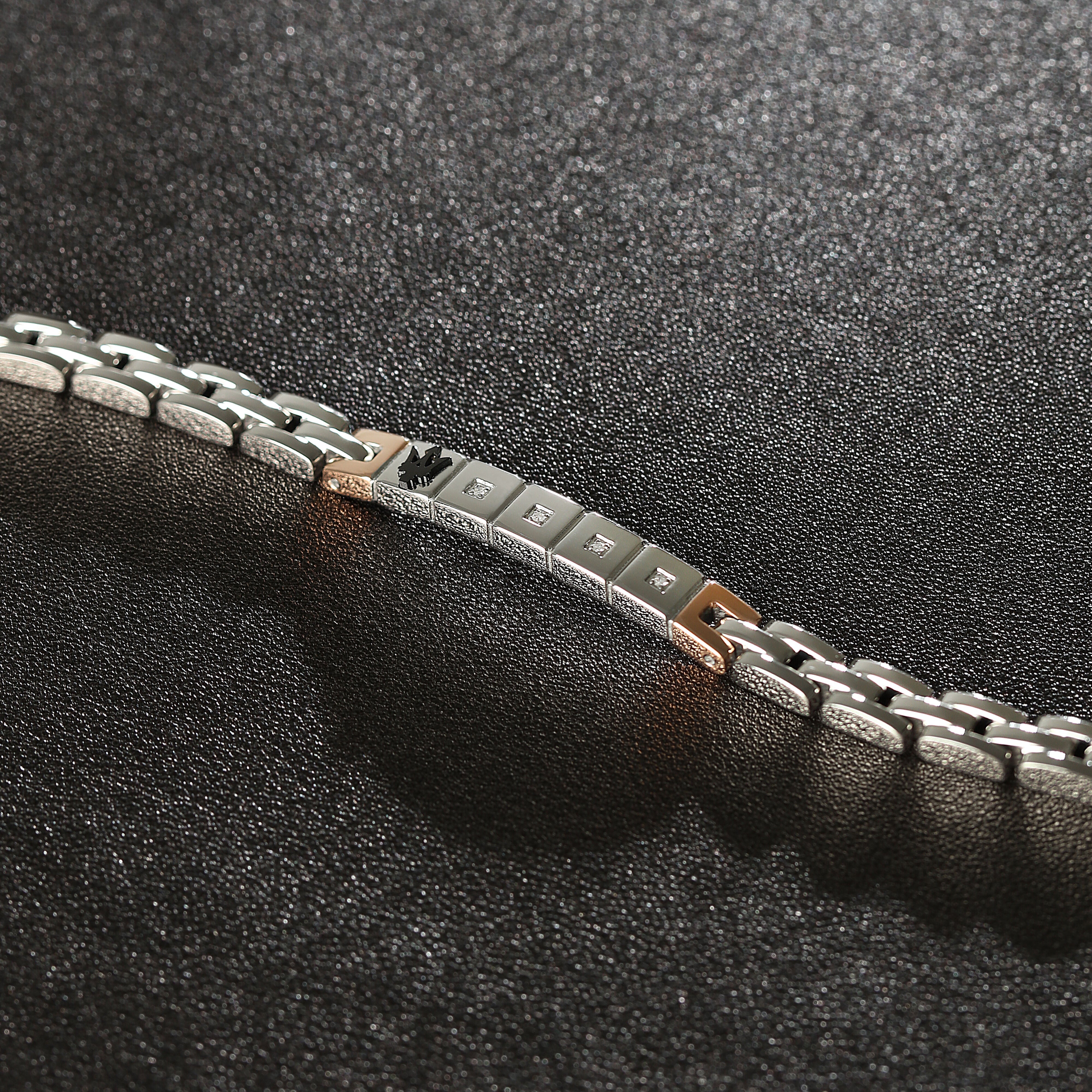 Maserati Diamonds Men's Bracelet Jm423Aty19