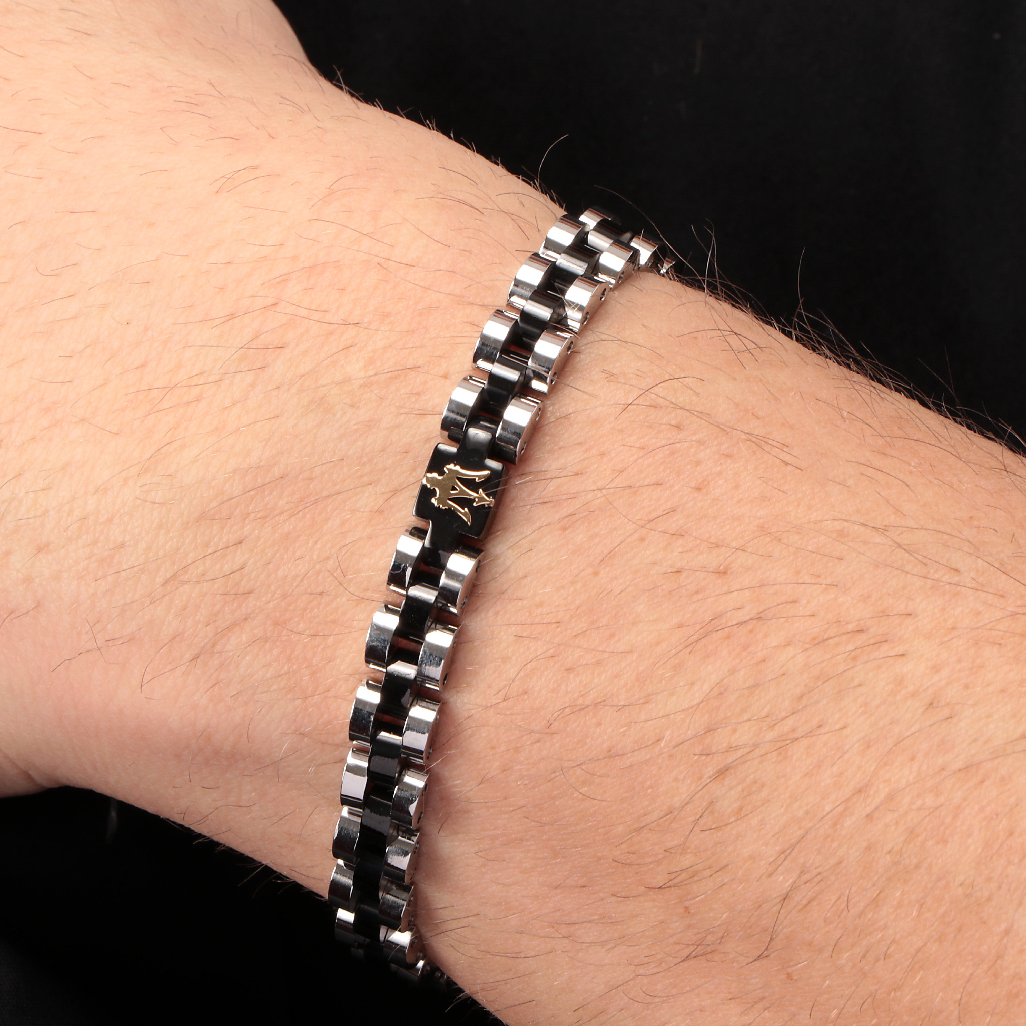 Maserati Iconic Men's Bracelet Jm320Ast08