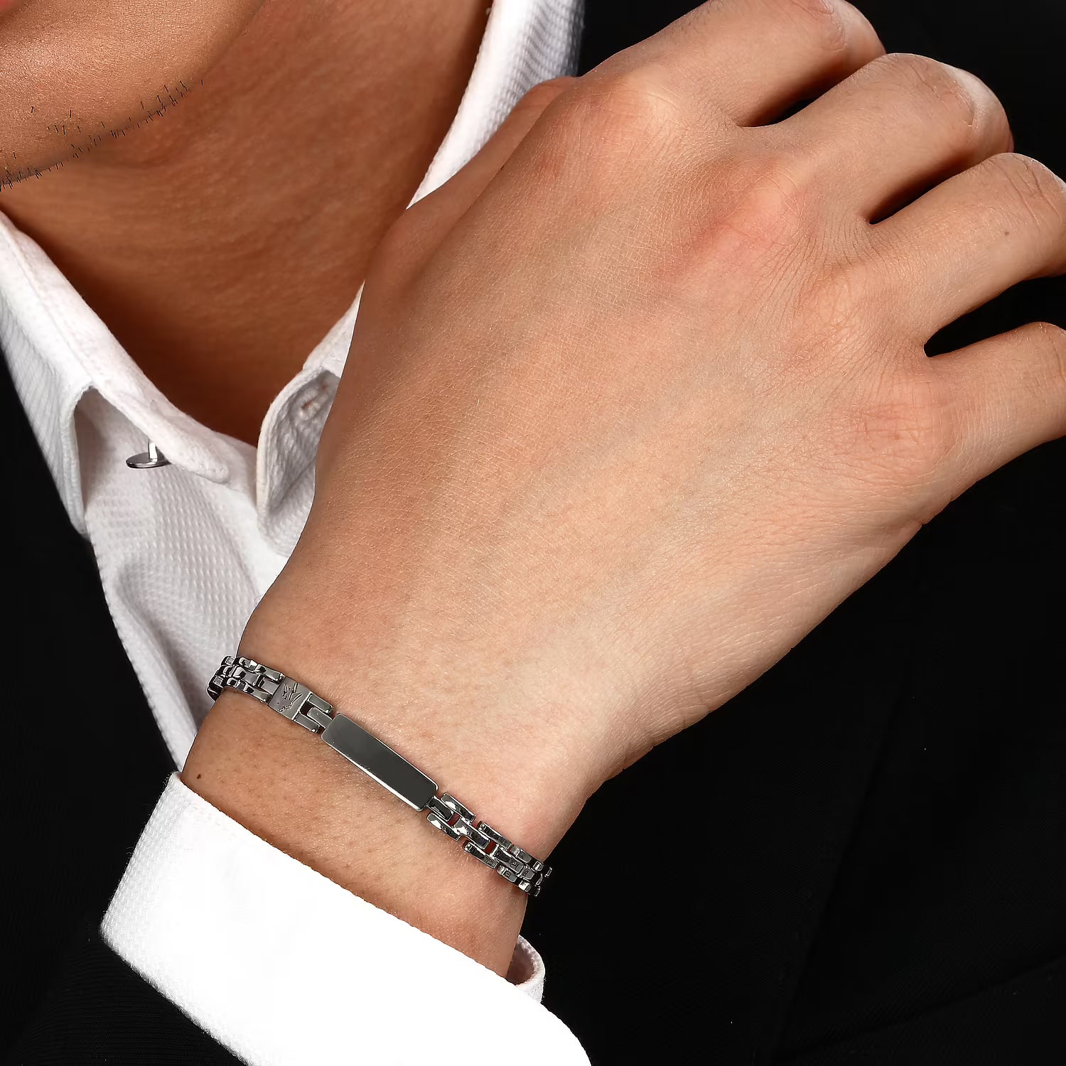 Bracciale Maserati Iconic JM324AVD57 Catena a Maglie e Targhetta Argento
