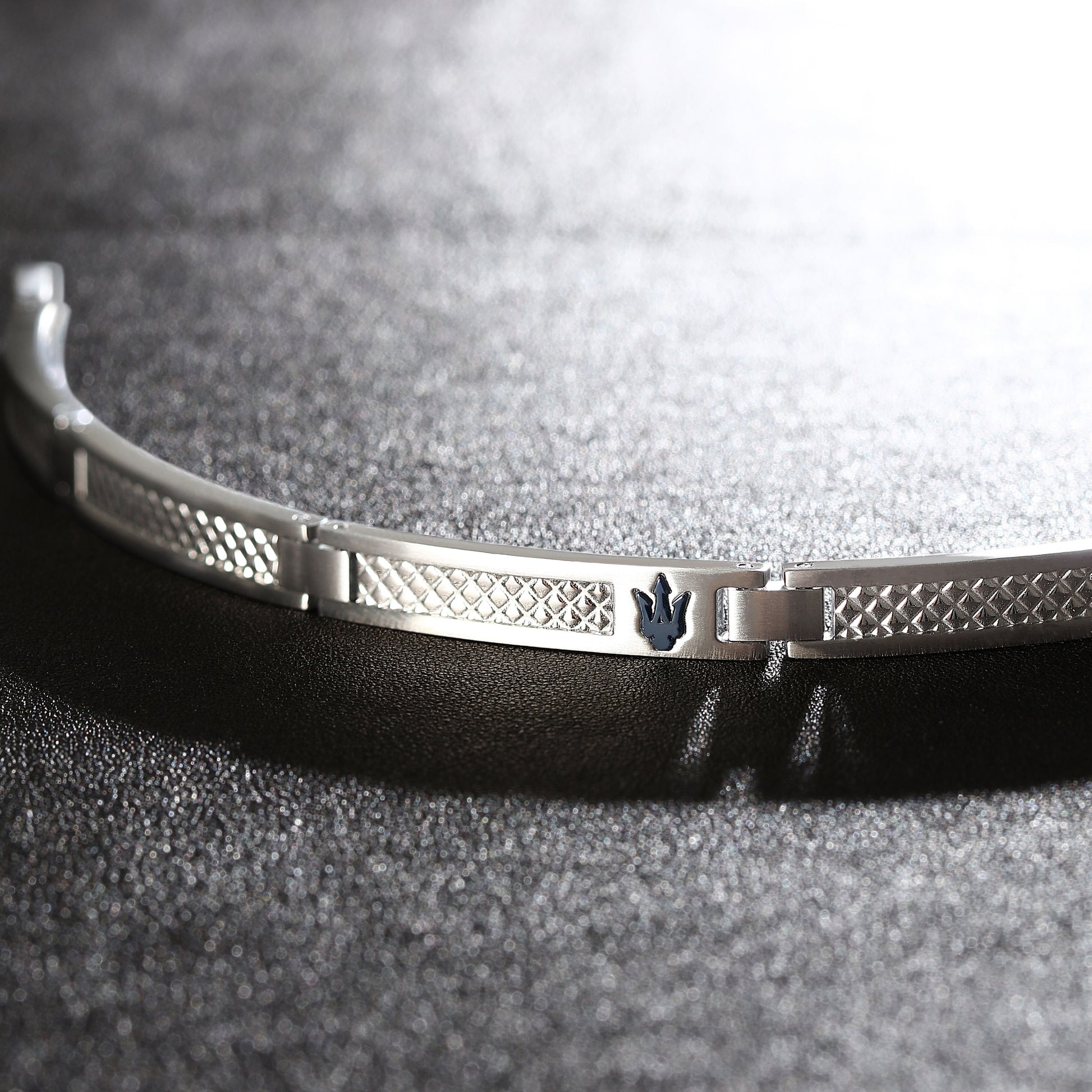 Maserati Iconic Men's Bracelet Jm423Avd21