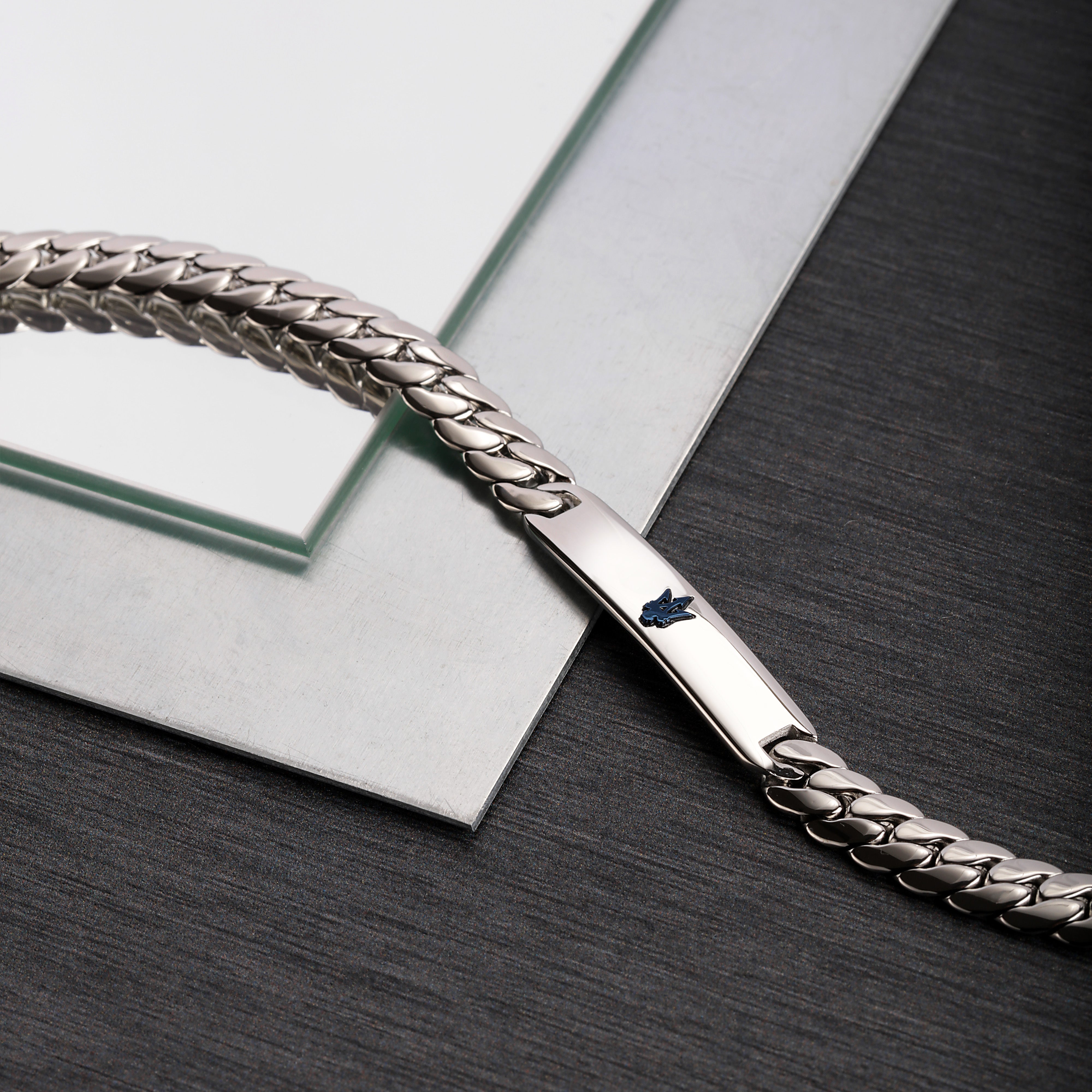 Maserati Iconic Men's Bracelet Jm222Avd05