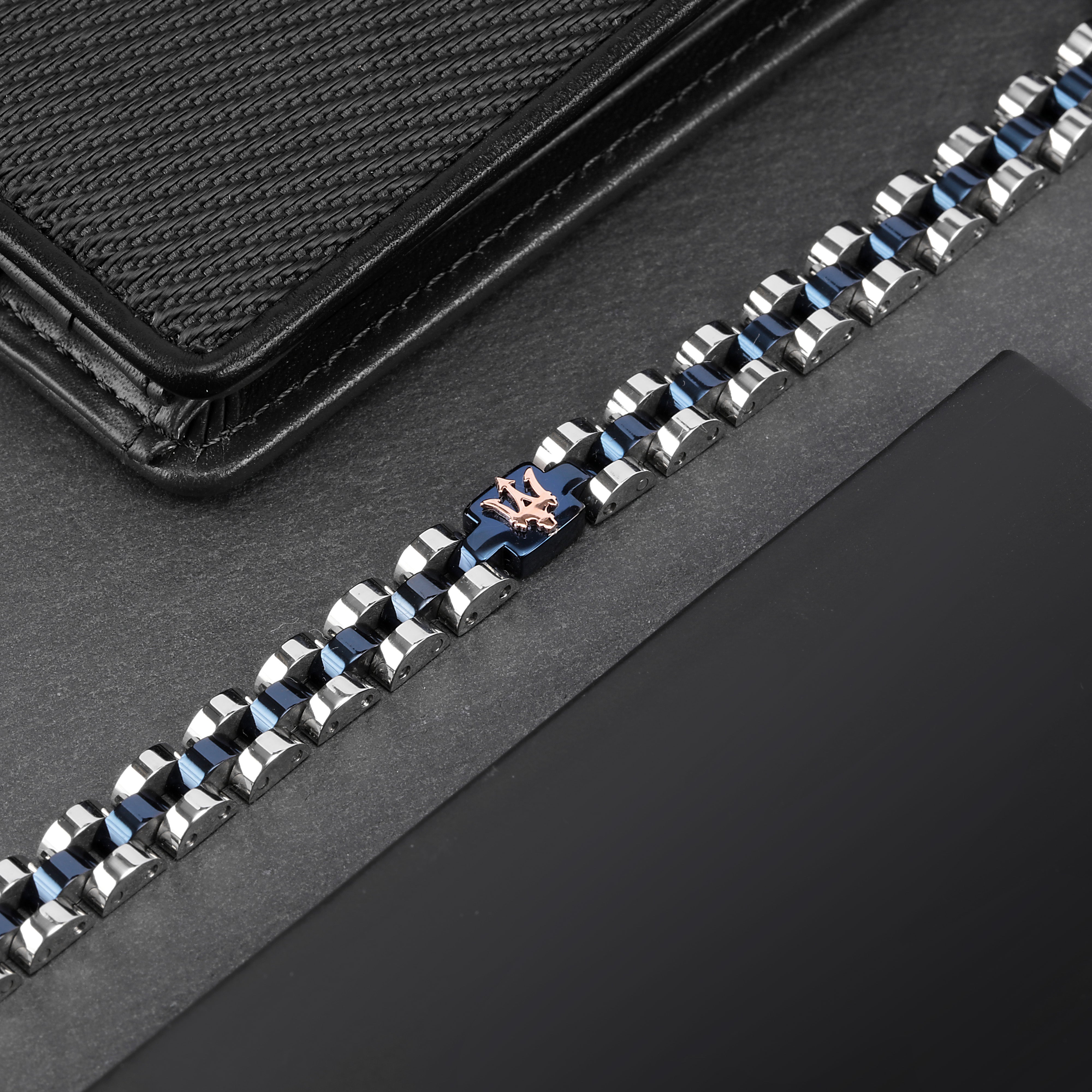 Maserati Iconic Men's Bracelet Jm320Ast10