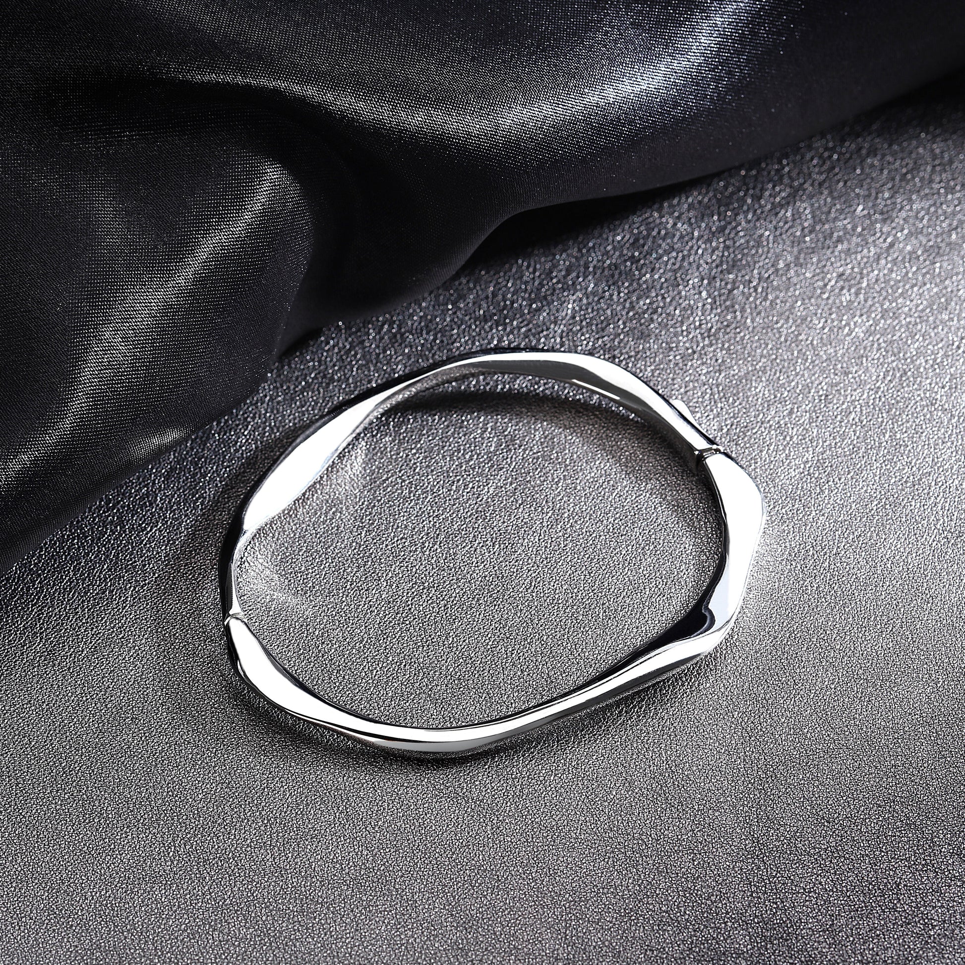 Trussardi T-Design Women's Bracelet Tjaxa02