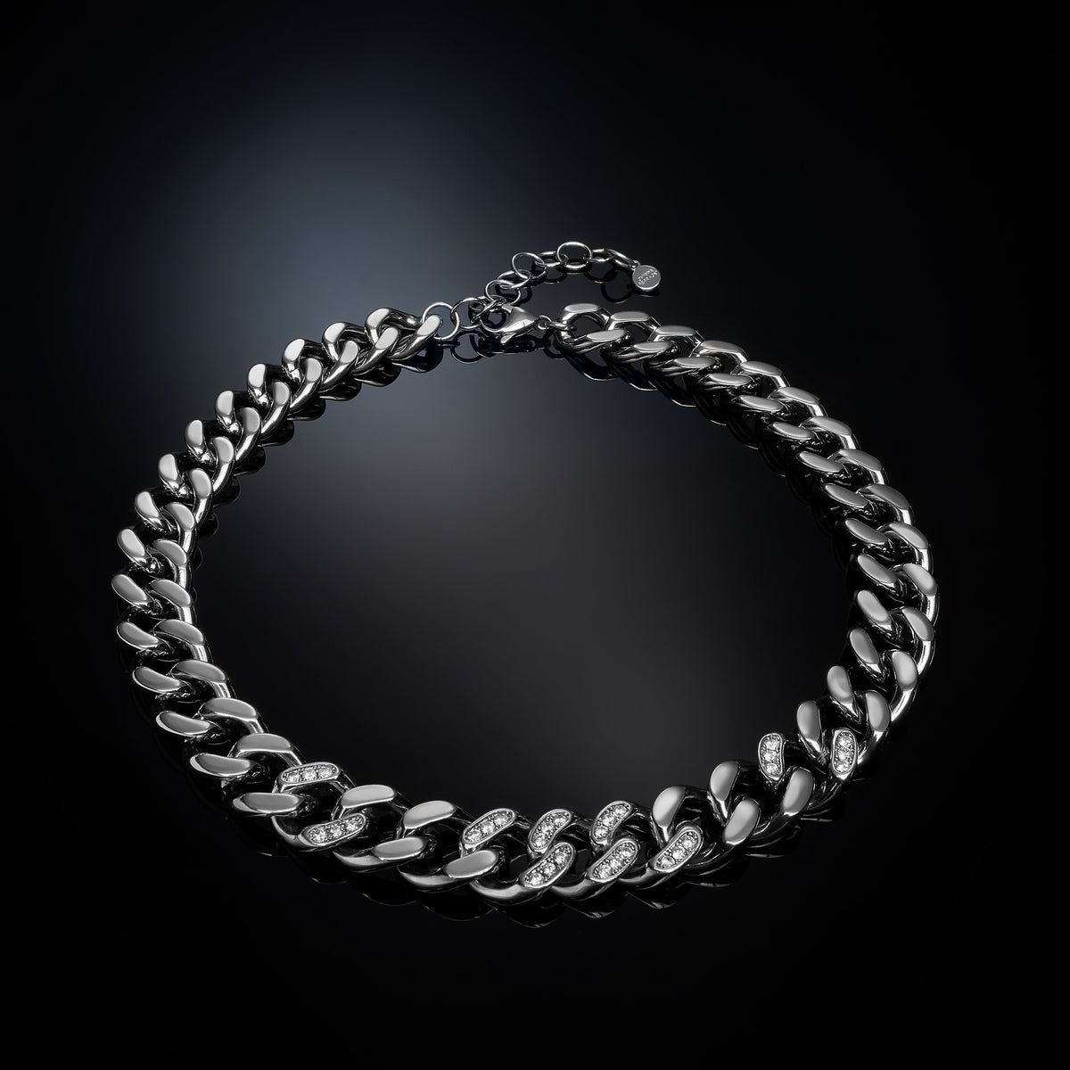 CHIARA FERRAGNI BOSSY CHAIN ​​NECKLACE J19AUW17