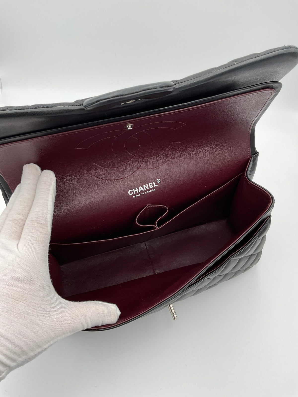 Chanel CHANEL Timeless Classique Jumbo Handbag