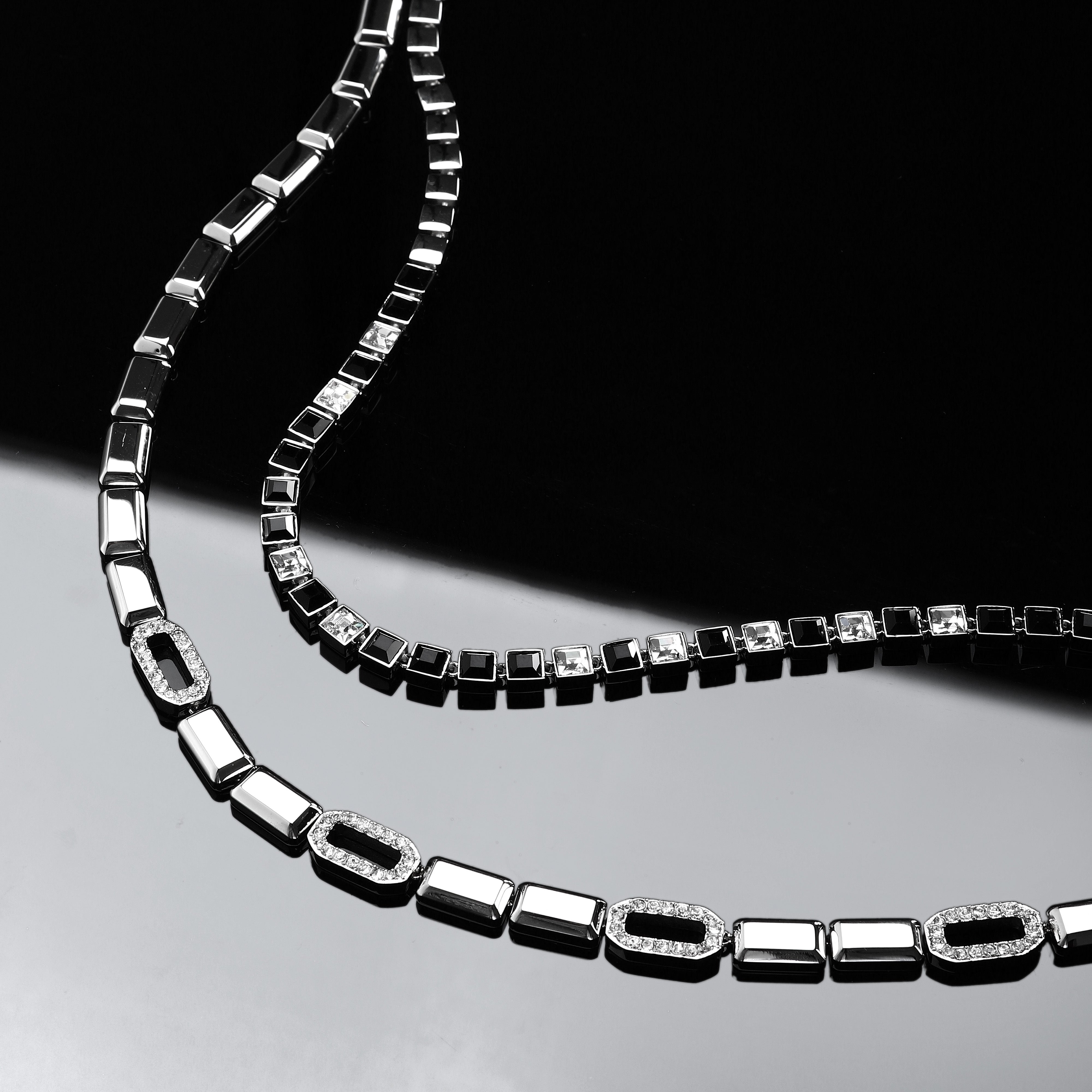 Karl Lagerfeld Women's Necklace KLAYC01