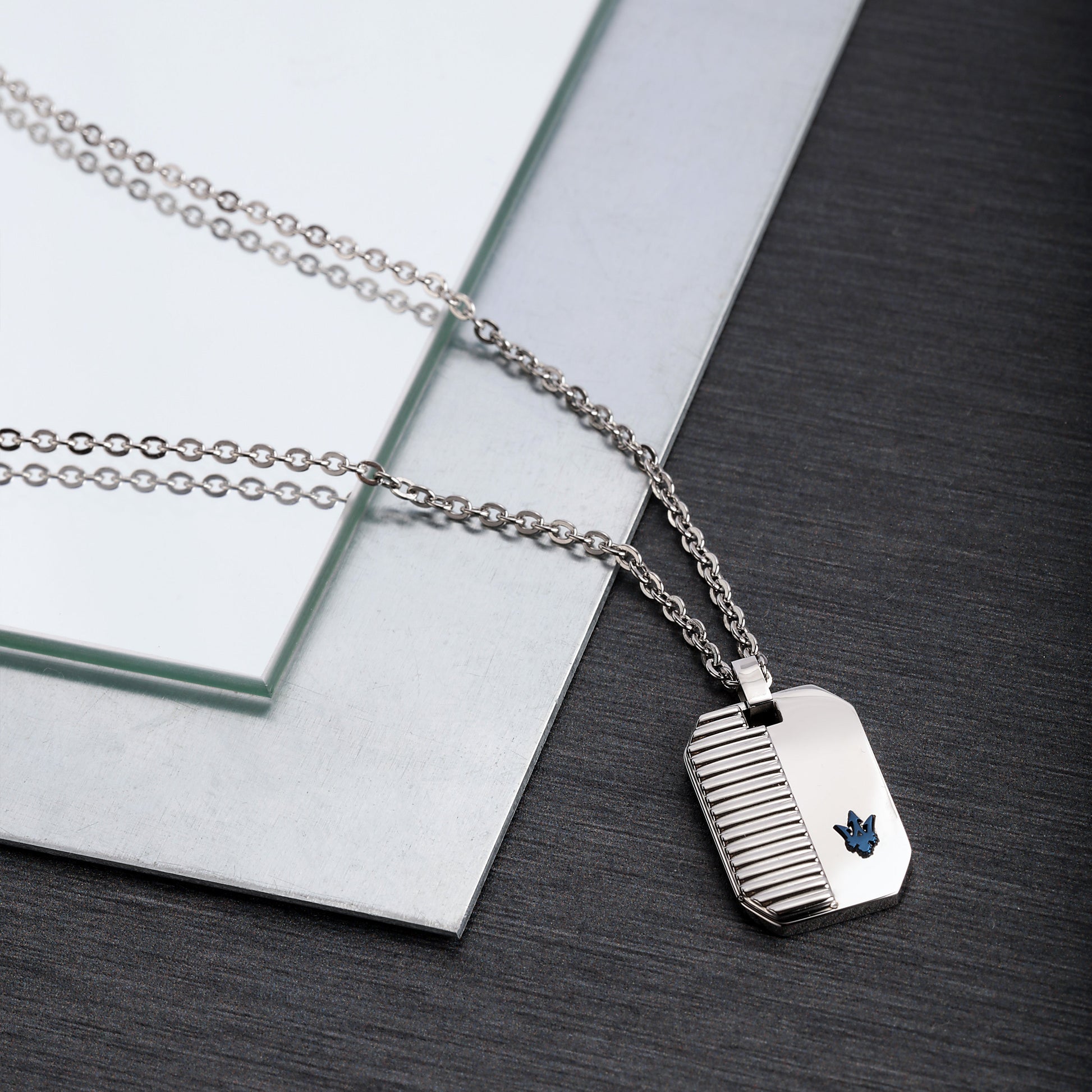 Maserati Iconic Men's Necklace Jm222Avd02