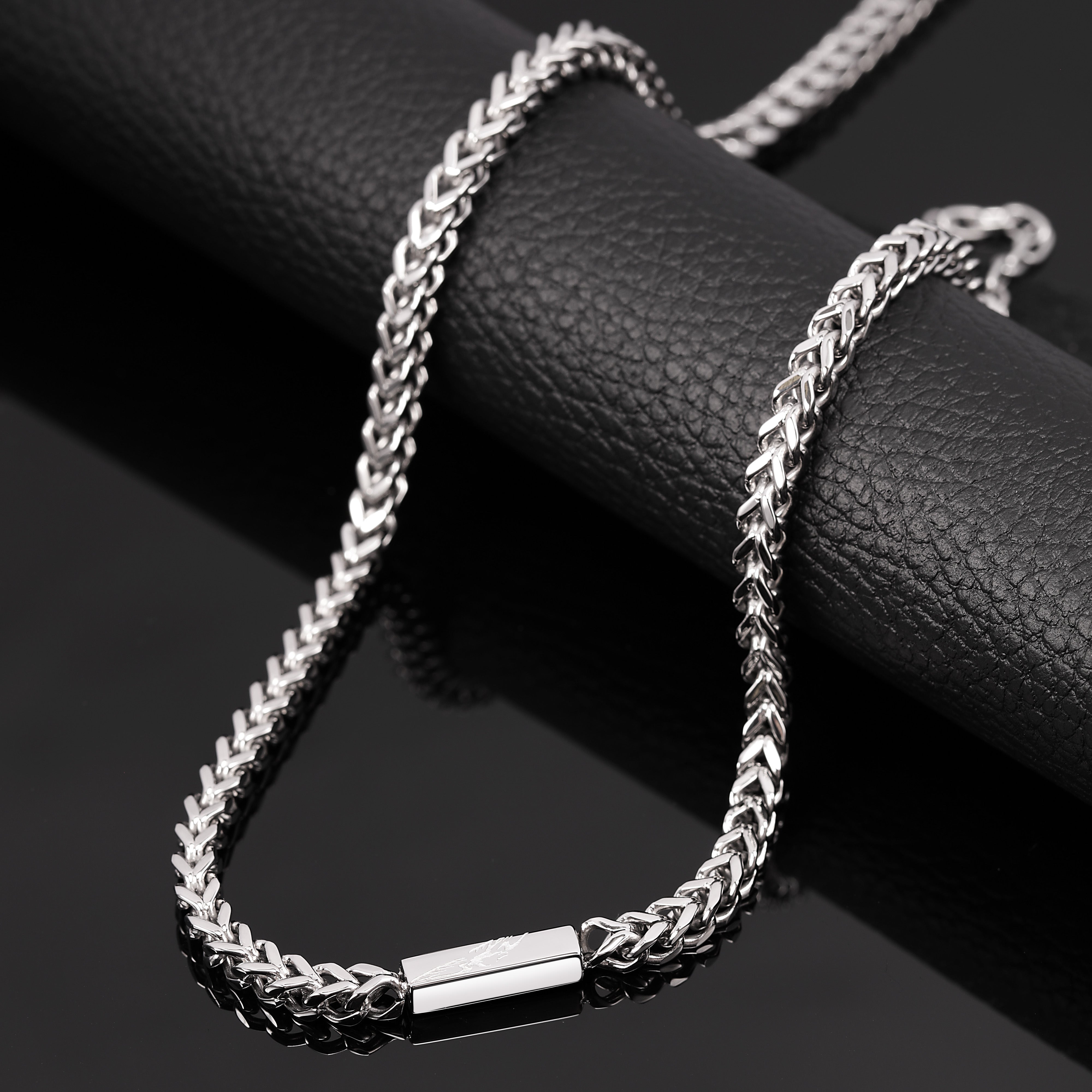 Sector Energy Saft54 Men's Necklace