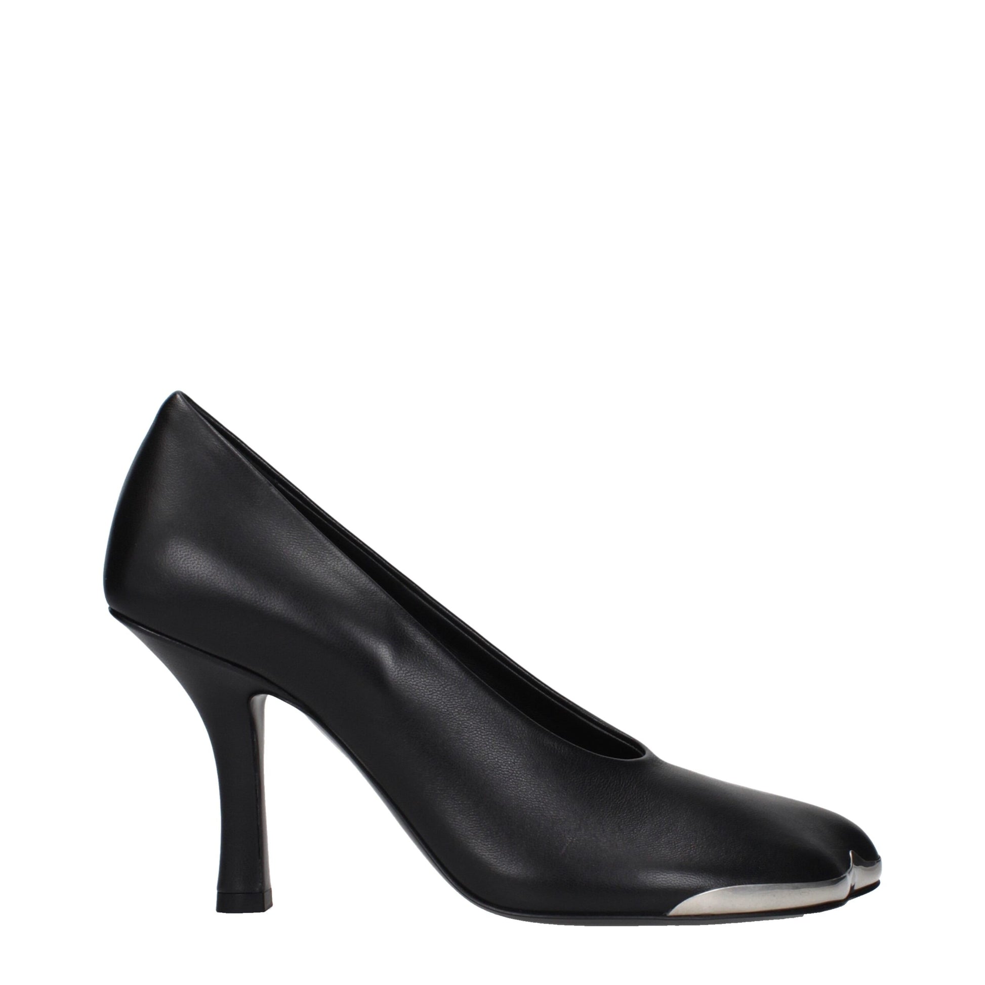 Décolleté Burberry in Pelle Nera, Stile Classico