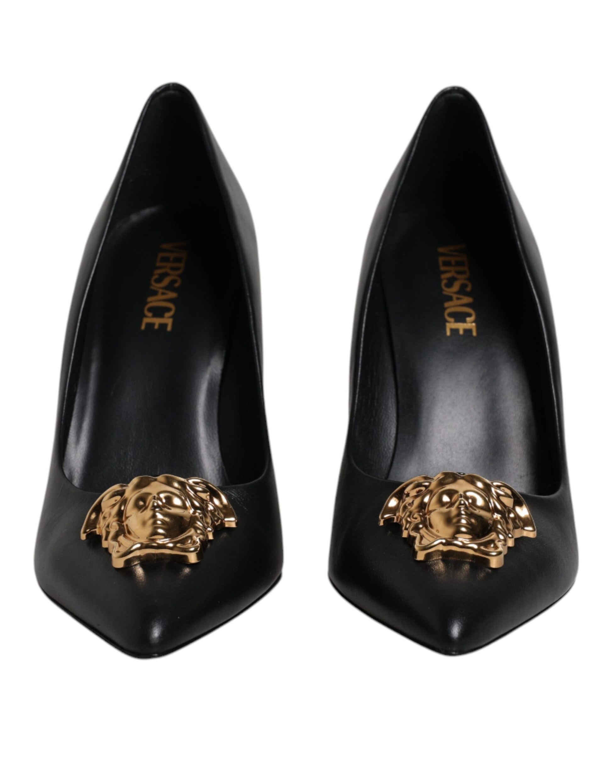 Décolleté Versace Tacco Alto in Pelle Nera, Placca Logo Gold