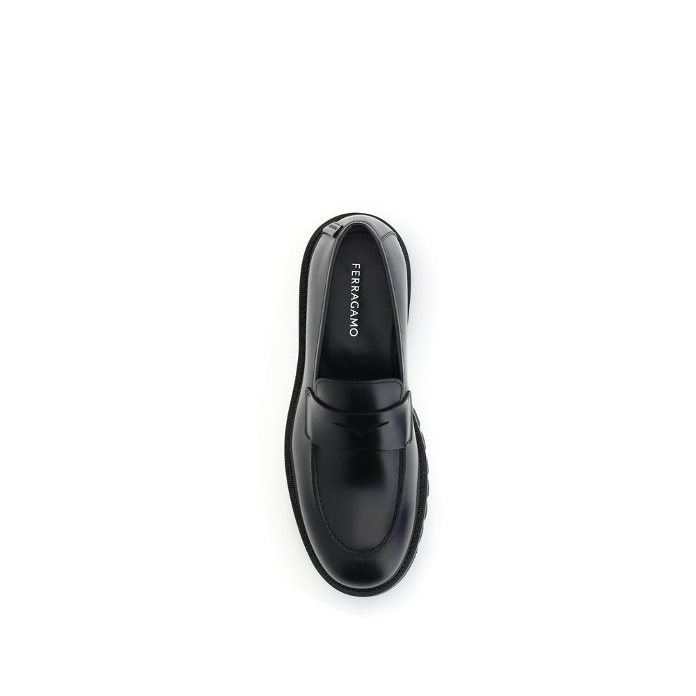Ferragamo Mocassini Penny Loafers in Pelle Spazzolata Nera Suola Carrarmato