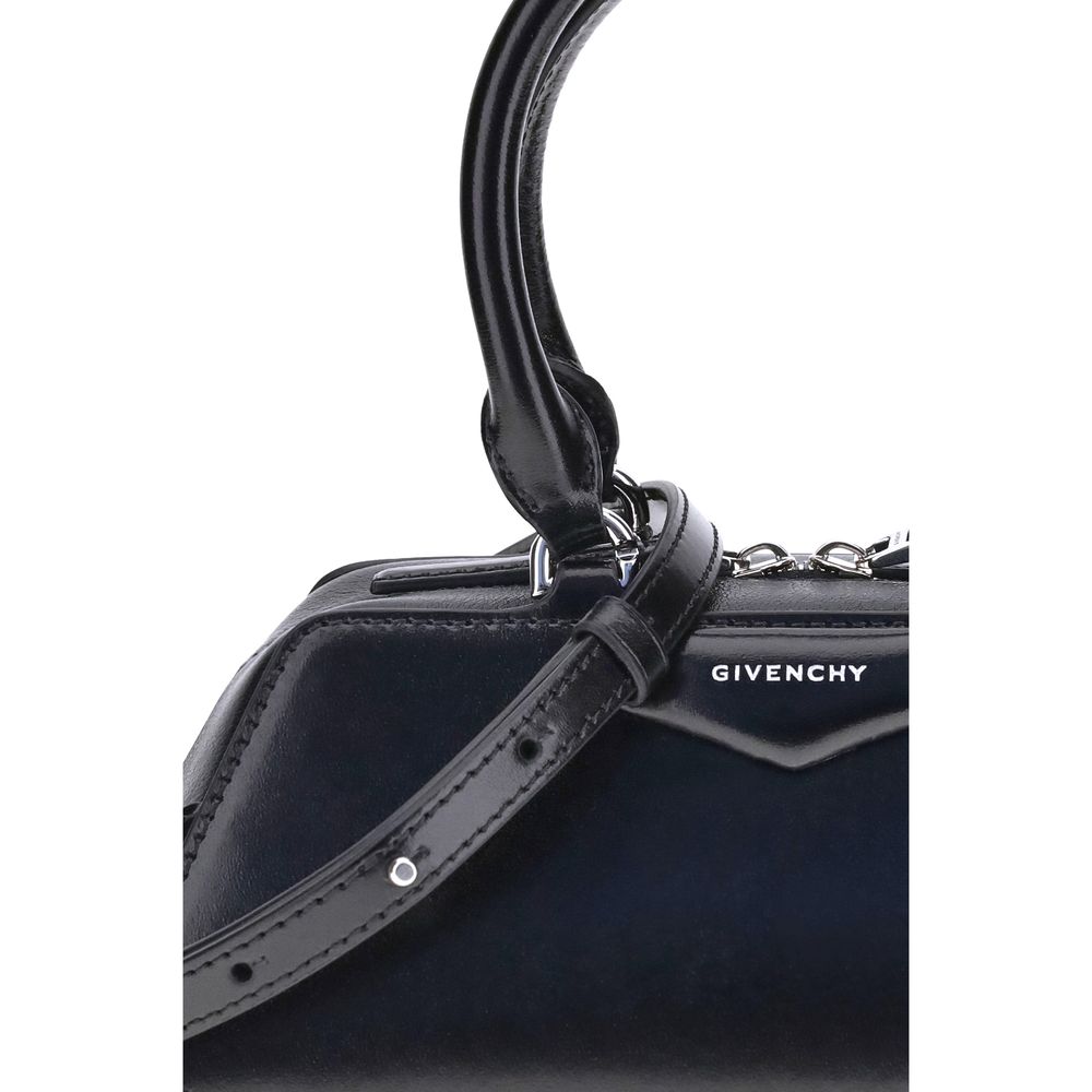 Givenchy Borsa a Mano Antigona East-West Mini in Pelle di Vitello Nera