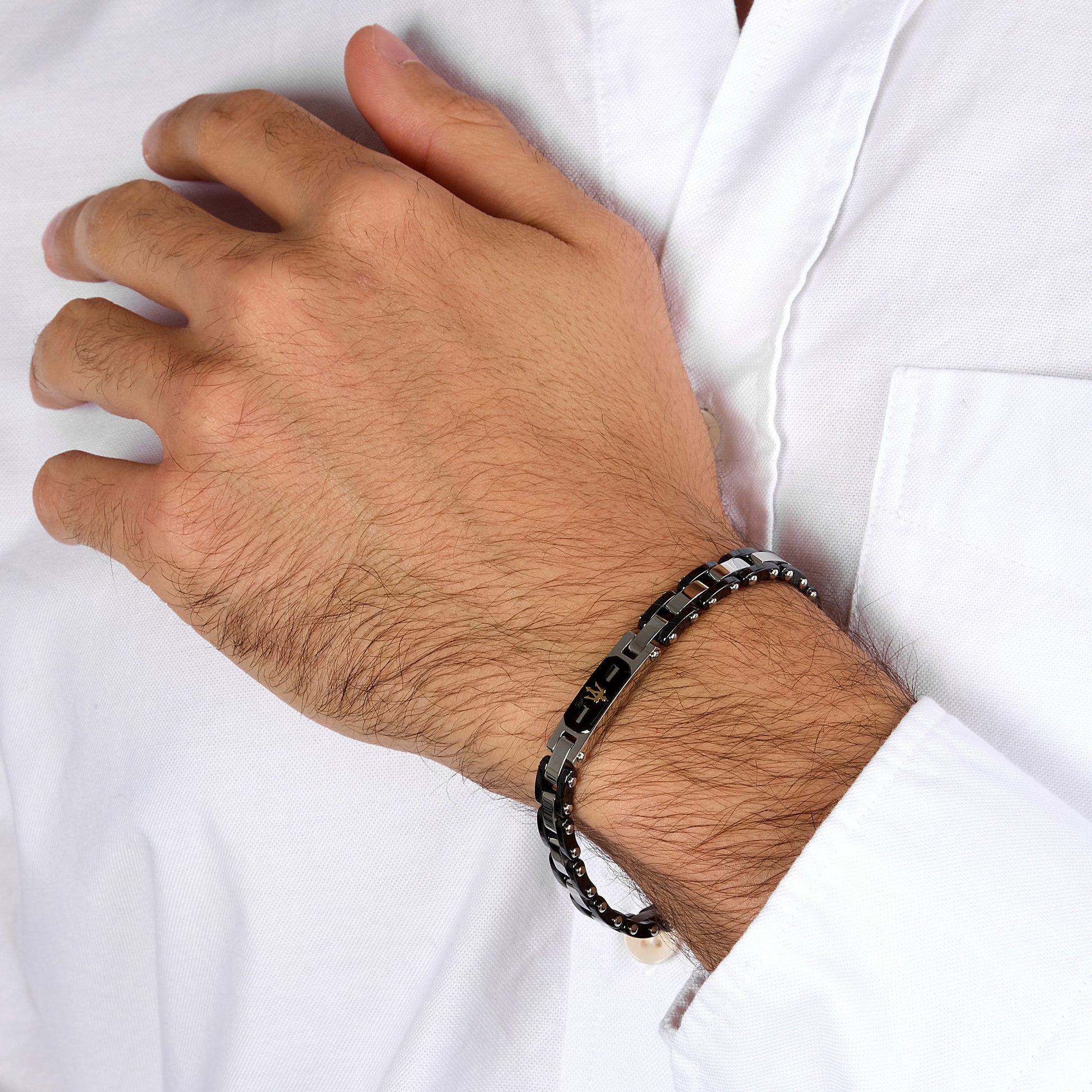 Maserati Men's Bracelet Ceramic Gold Jm424Axu05