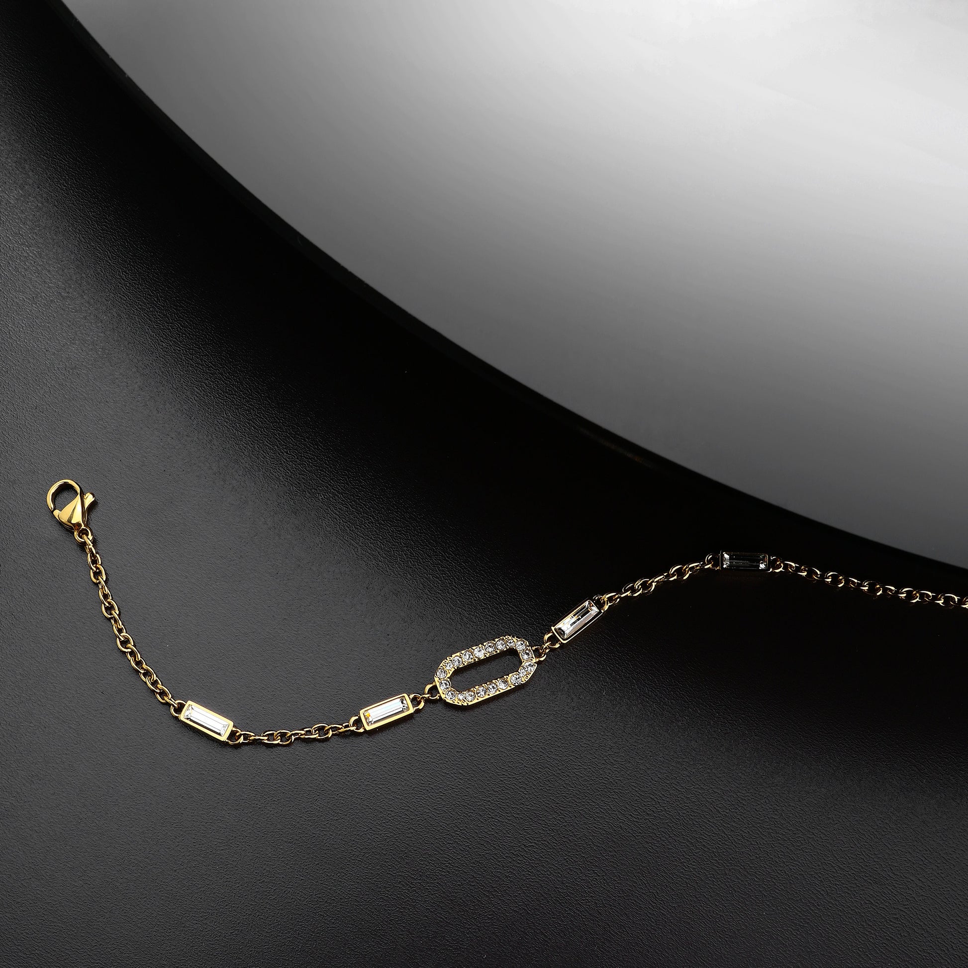 Karl Lagerfeld Women's Bracelet KLAYC20