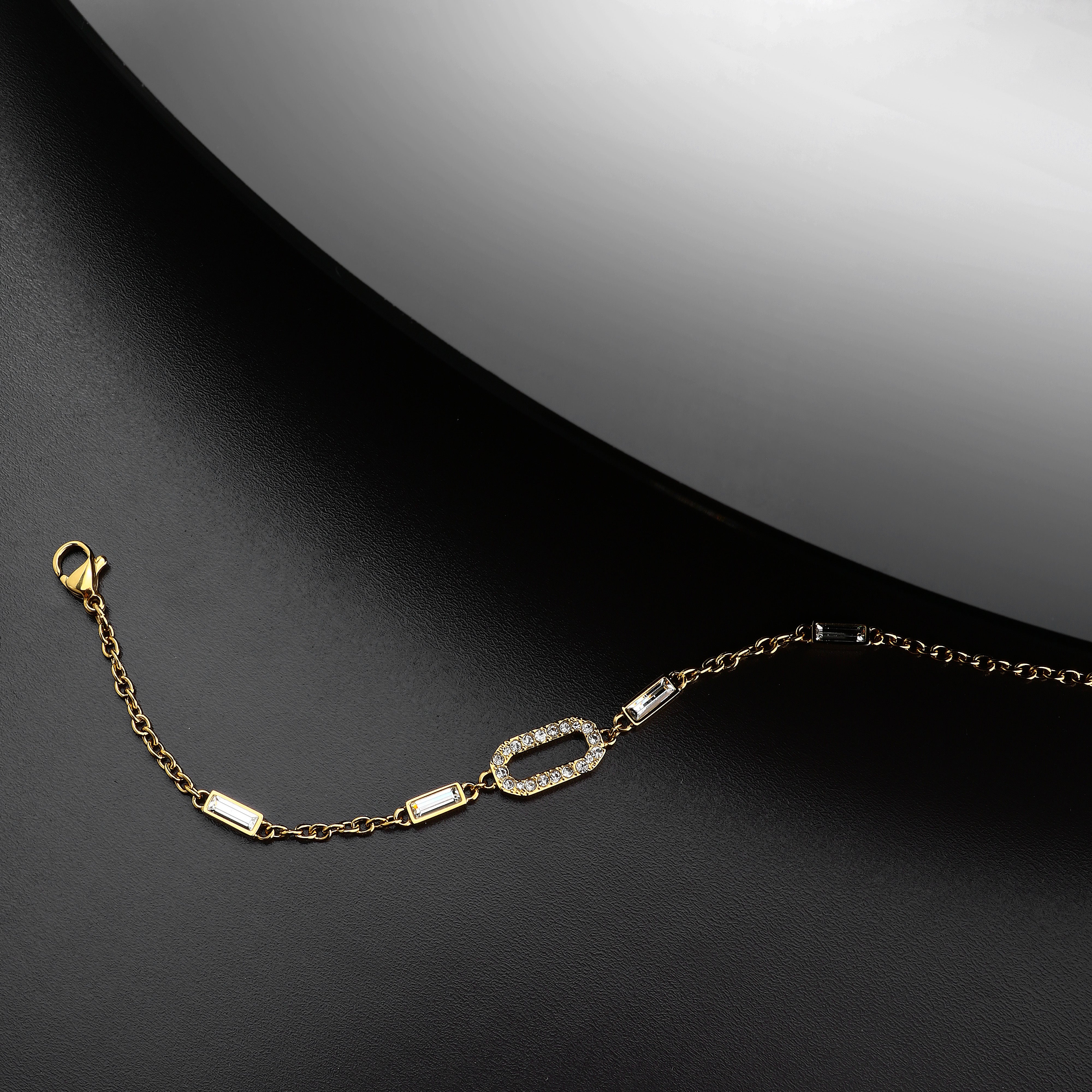 Karl Lagerfeld Women's Bracelet KLAYC20