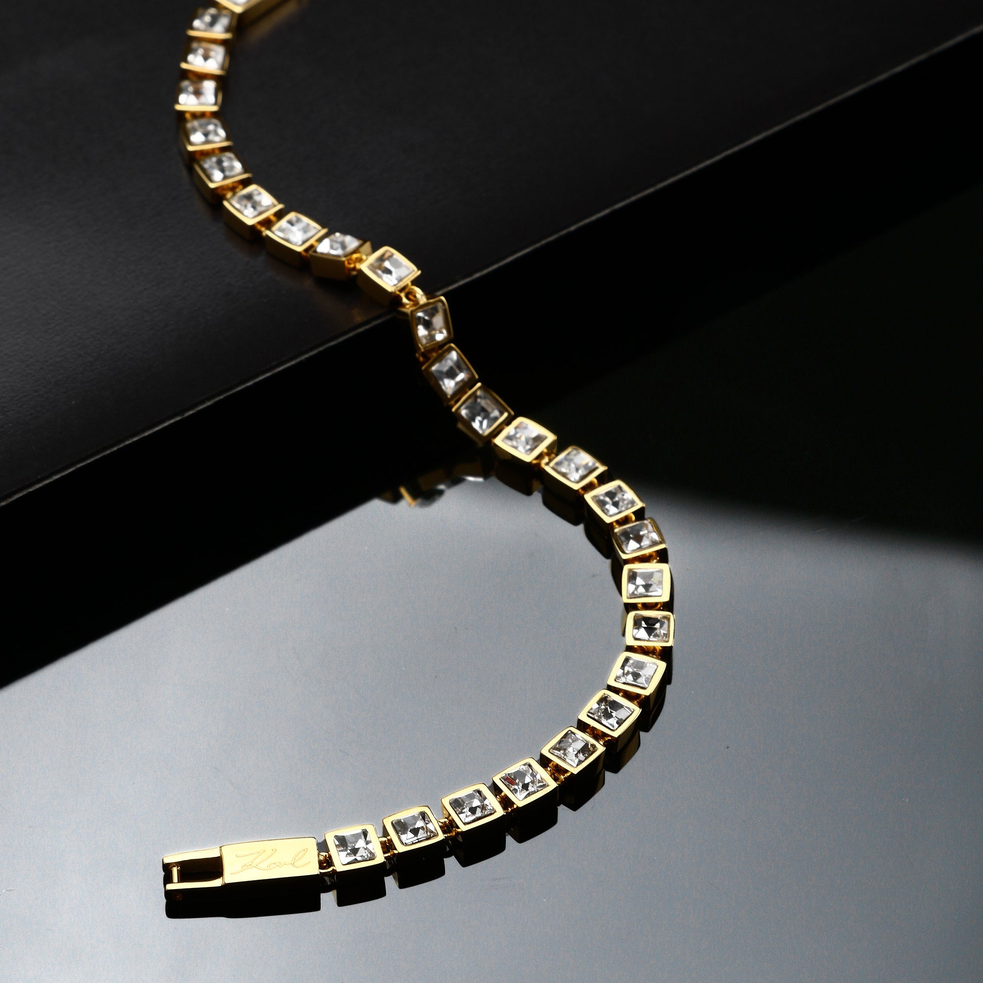 Karl Lagerfeld Women's Bracelet KLAYC25