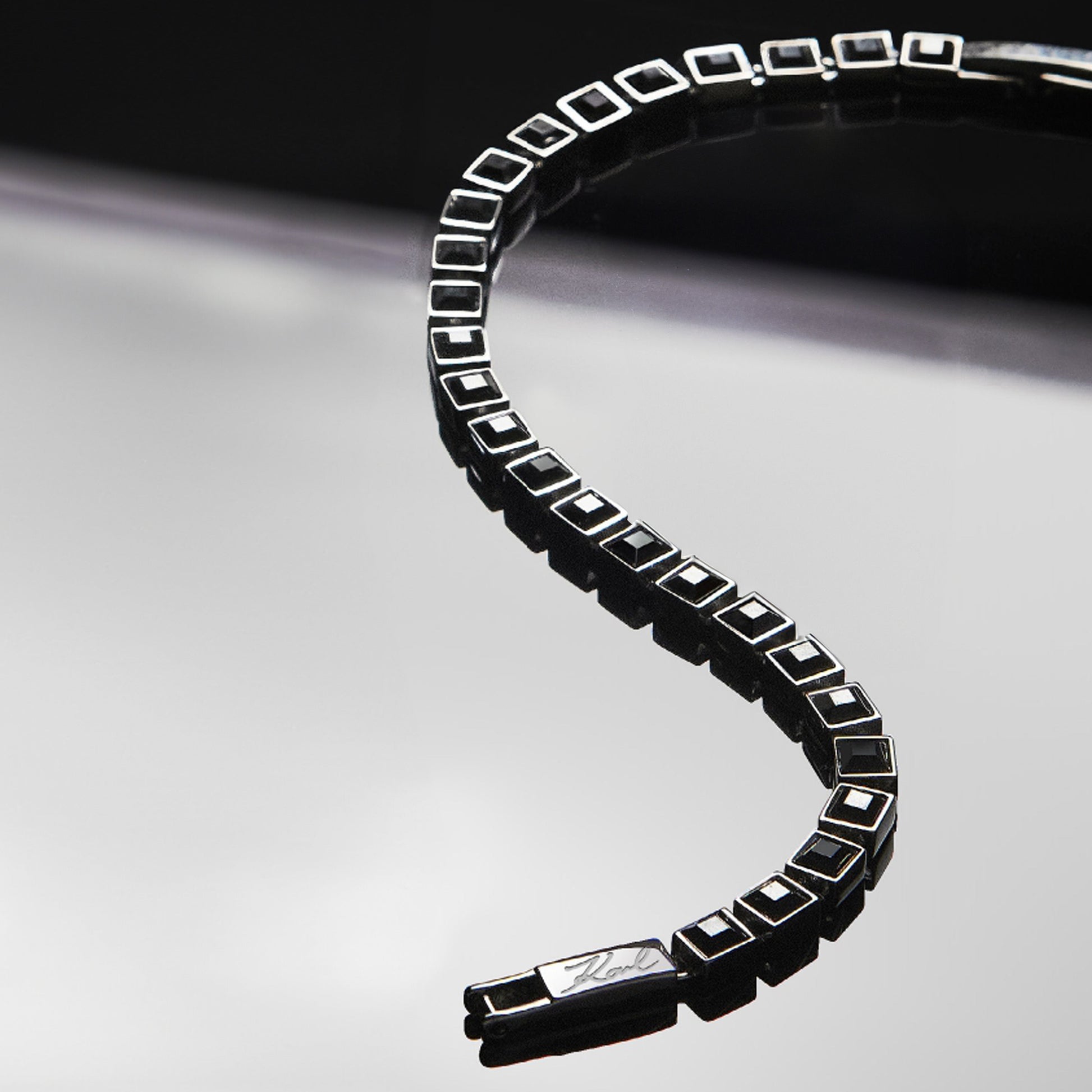 Karl Lagerfeld Women's Bracelet KLAYC26