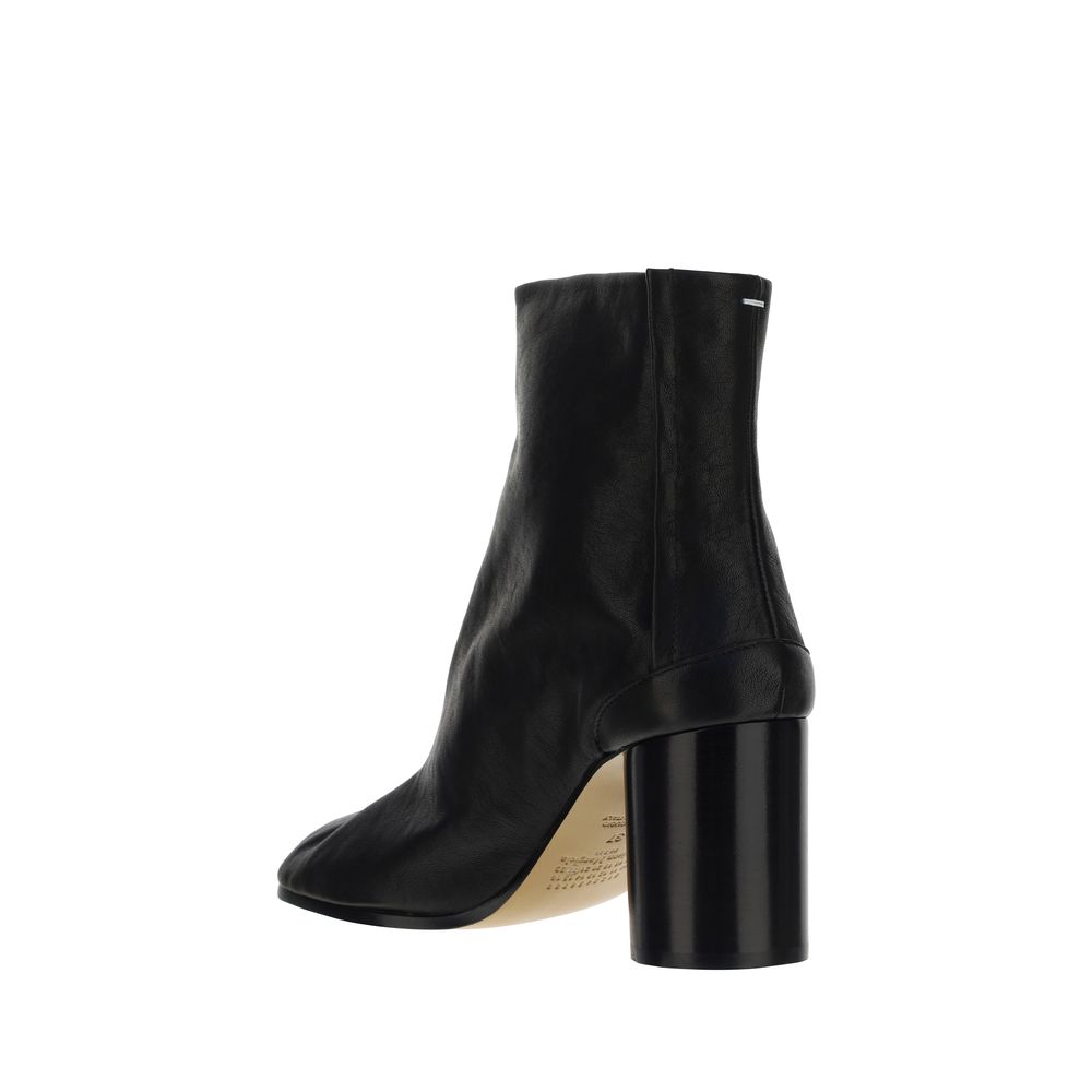 Maison Margiela Stivaletti Tabi in Pelle di Agnello Nappa Nera
