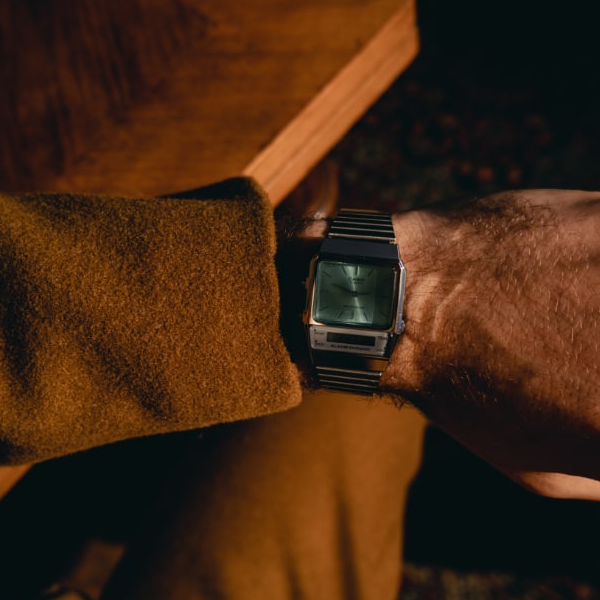 Orologio Casio AQ-800EC-2AEF