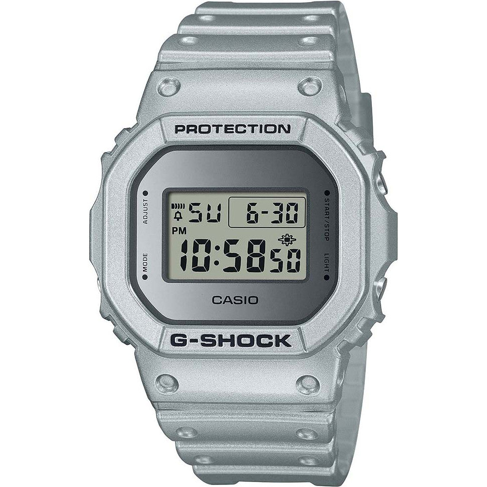Orologio Casio G-SHOCK DW-5600FF-8ER Forgotten Future Argento