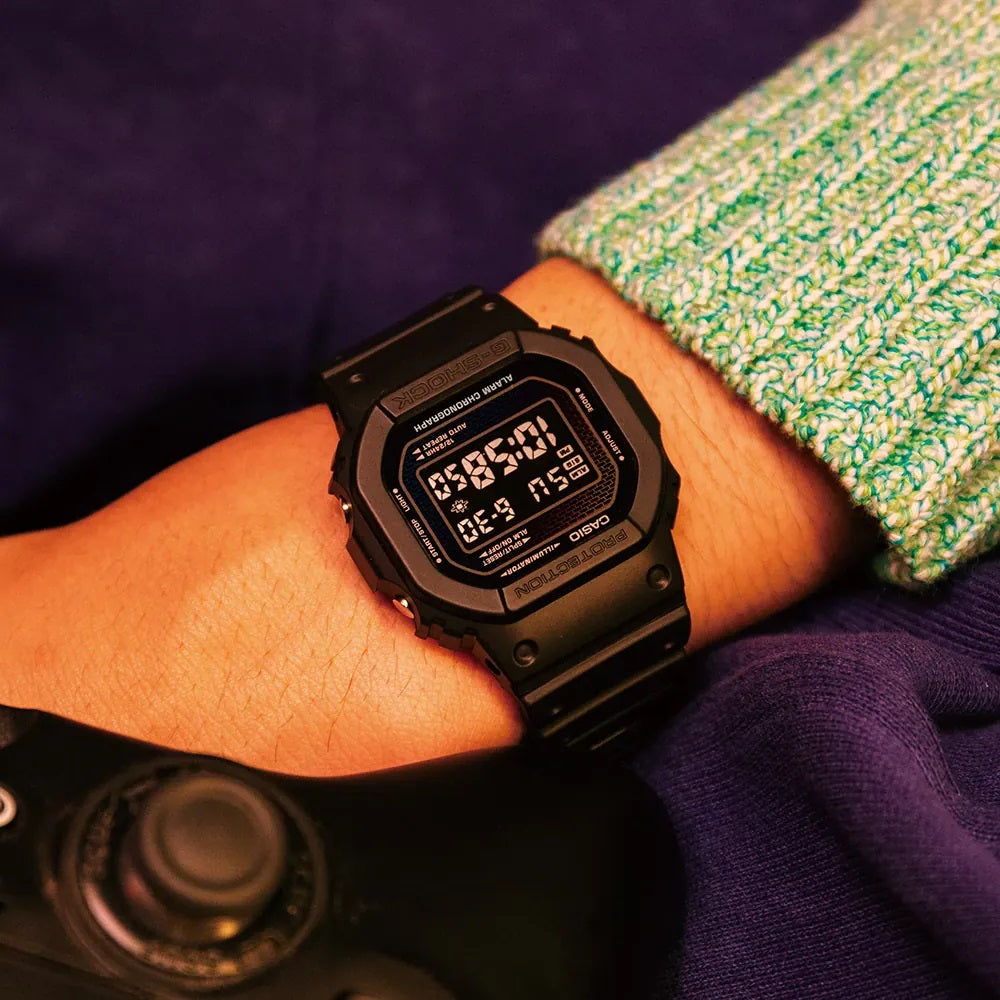 Orologio Casio G-Shock DW-5600RW-1ER Quadrato Racing