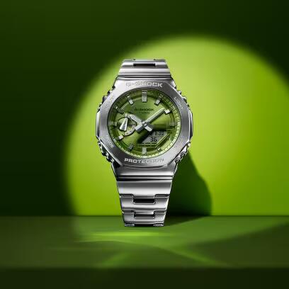Orologio Casio G-Shock GM-2110D-3AER CasiOak Metallo Verde