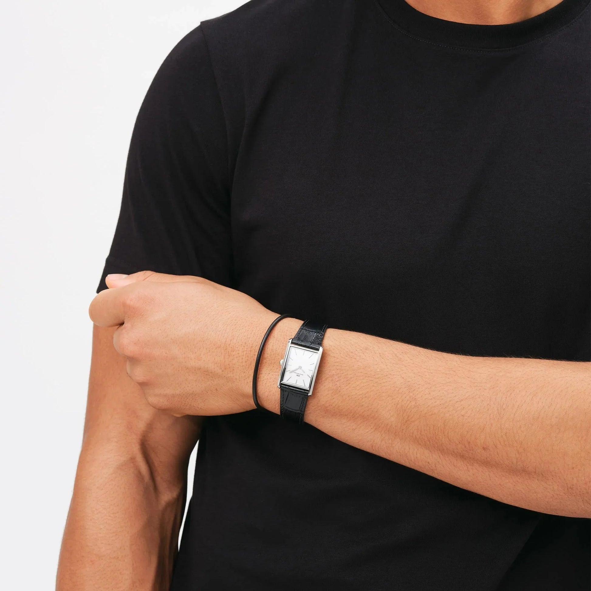 Daniel Wellington Bound Black Crocodile Silver Dw00100697 watch