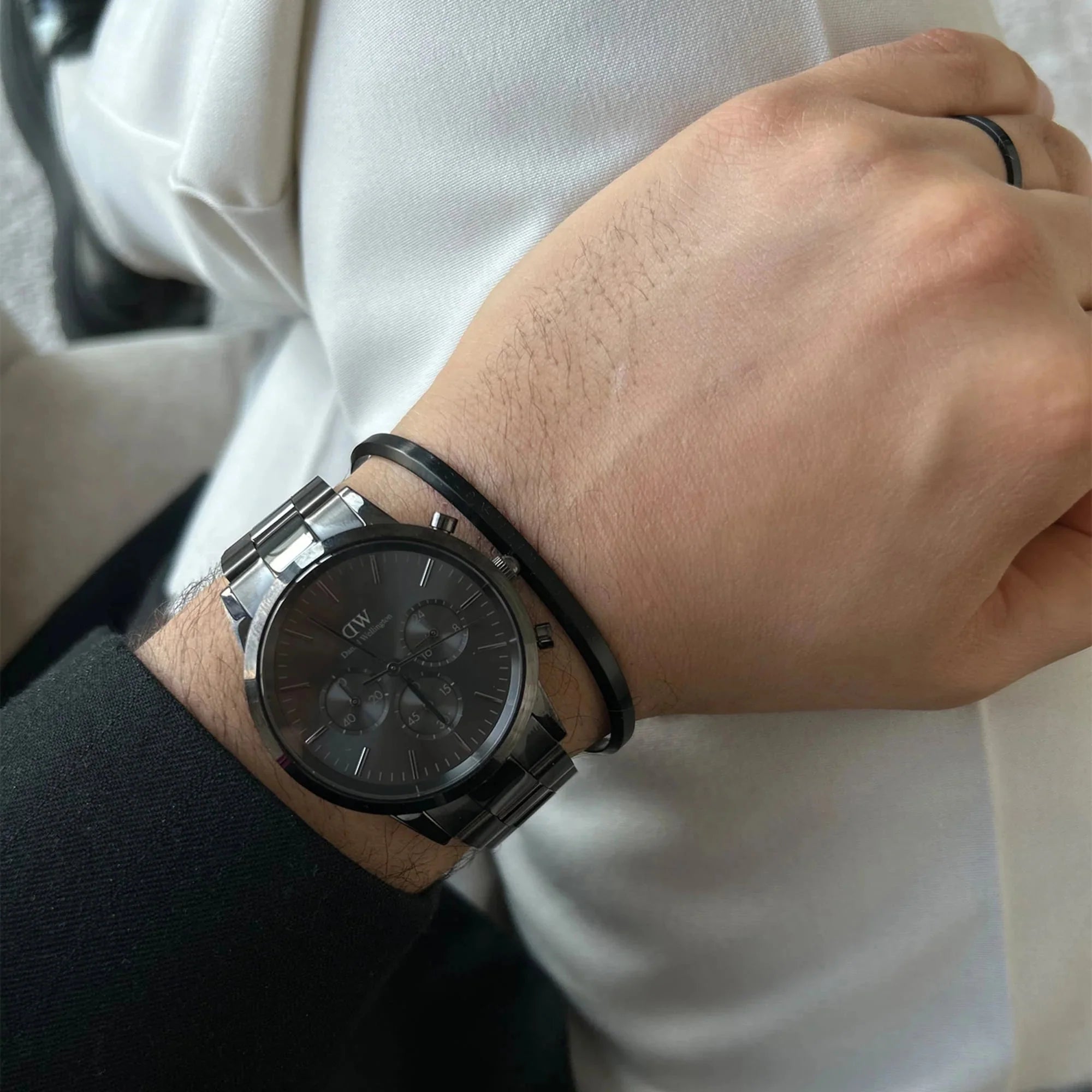 Daniel Wellington Iconic Link Onyx B Dw00100642 watch