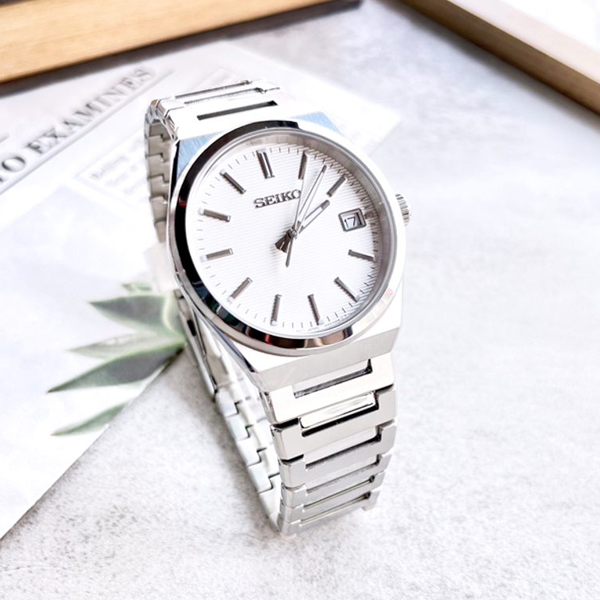 Seiko SUR553P1 watch