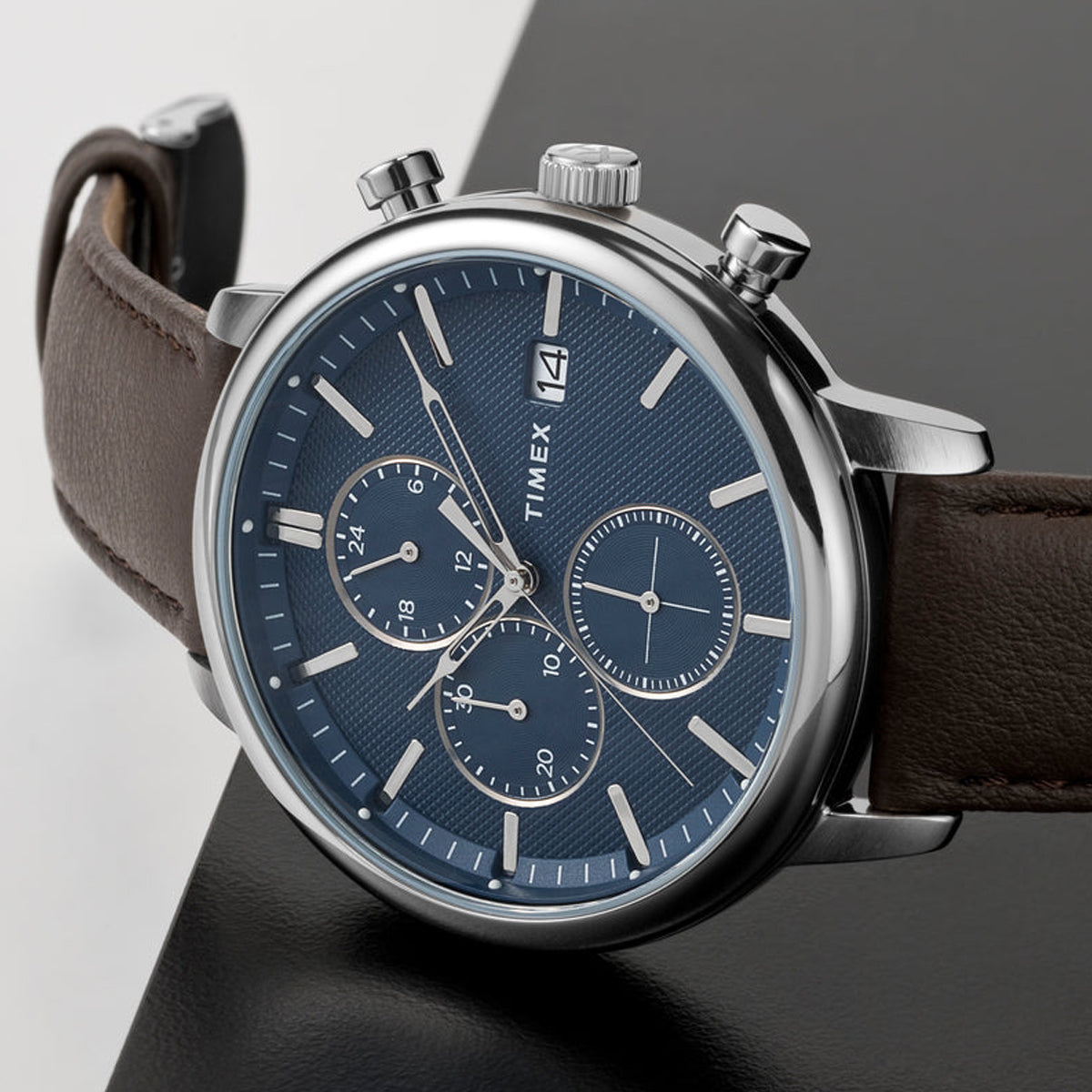 Orologio Timex Chicago Chronograph TW2W76200