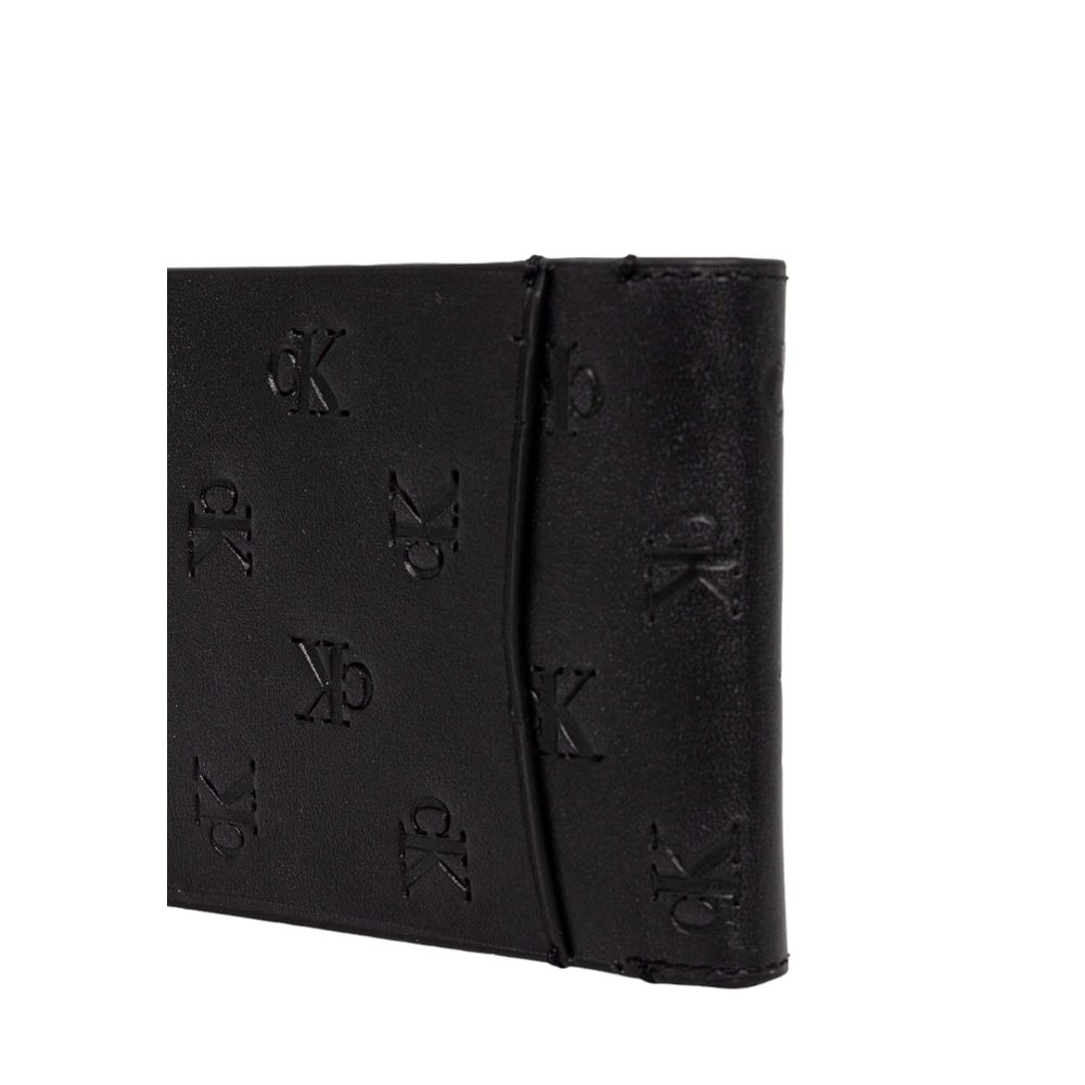 Portafoglio Uomo Calvin Klein Jeans Bifold in Pelle Nera, Logo Embossed AOP