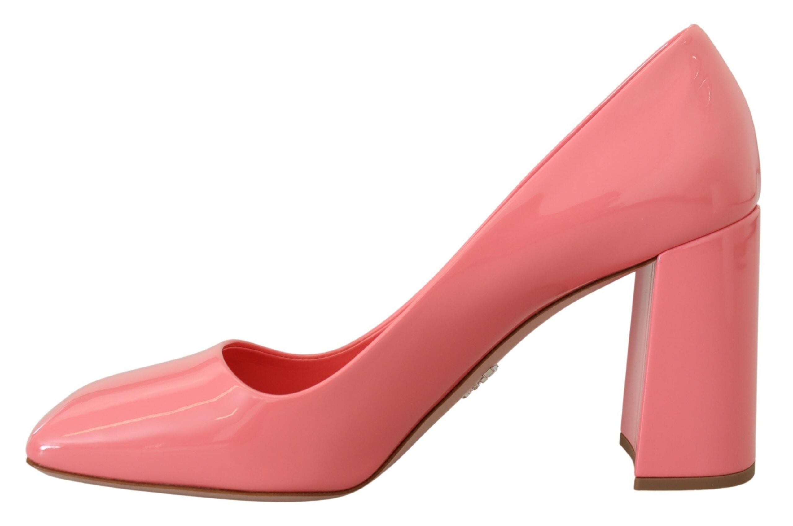 Prada Décolleté Rosa in Pelle Verniciata con Tacco Quadrato