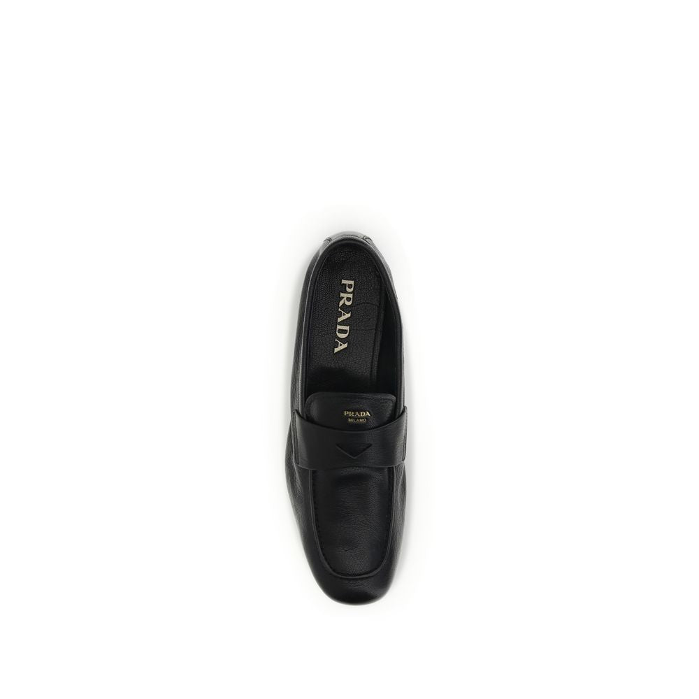 Prada Mocassini Uomo in Pelle di Vitello Nera Suola in Gomma
