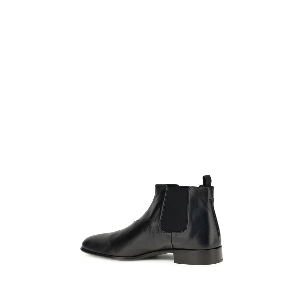 Prada Stivaletti Chelsea Neri in Pelle di Capra Logo Smaltato SS26