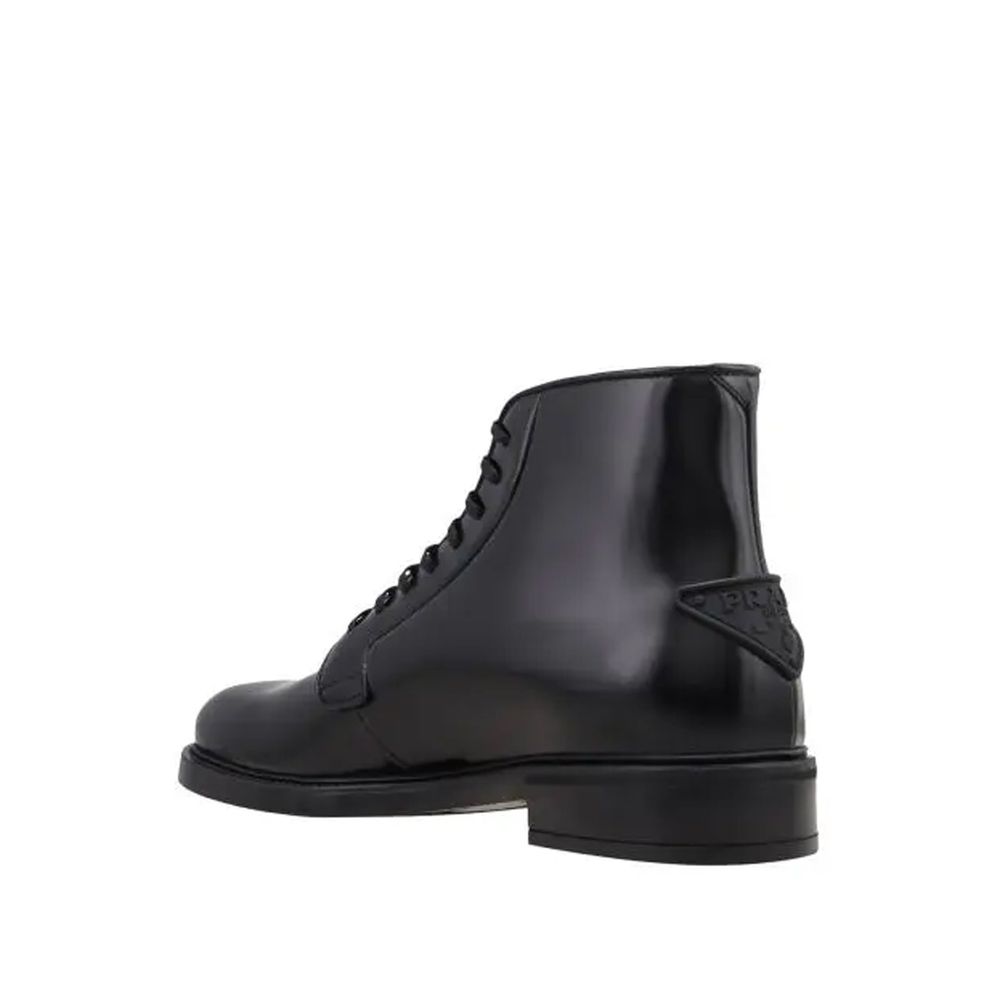Prada Stivaletti Stringati Uomo in Pelle di Vitello Nera