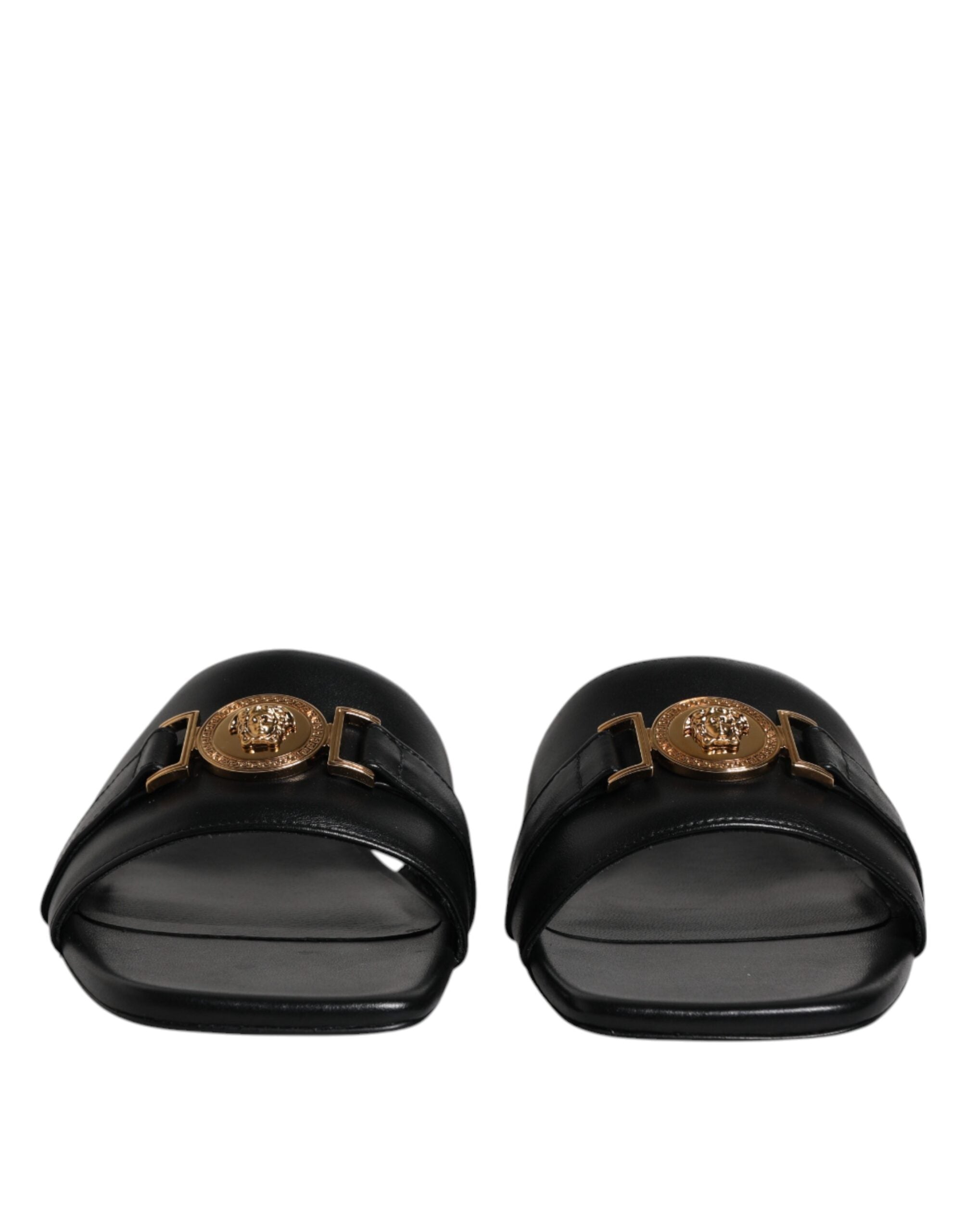 Sandali Slide Versace in Pelle Nera, Tacco Alto, Placca Logo Gold